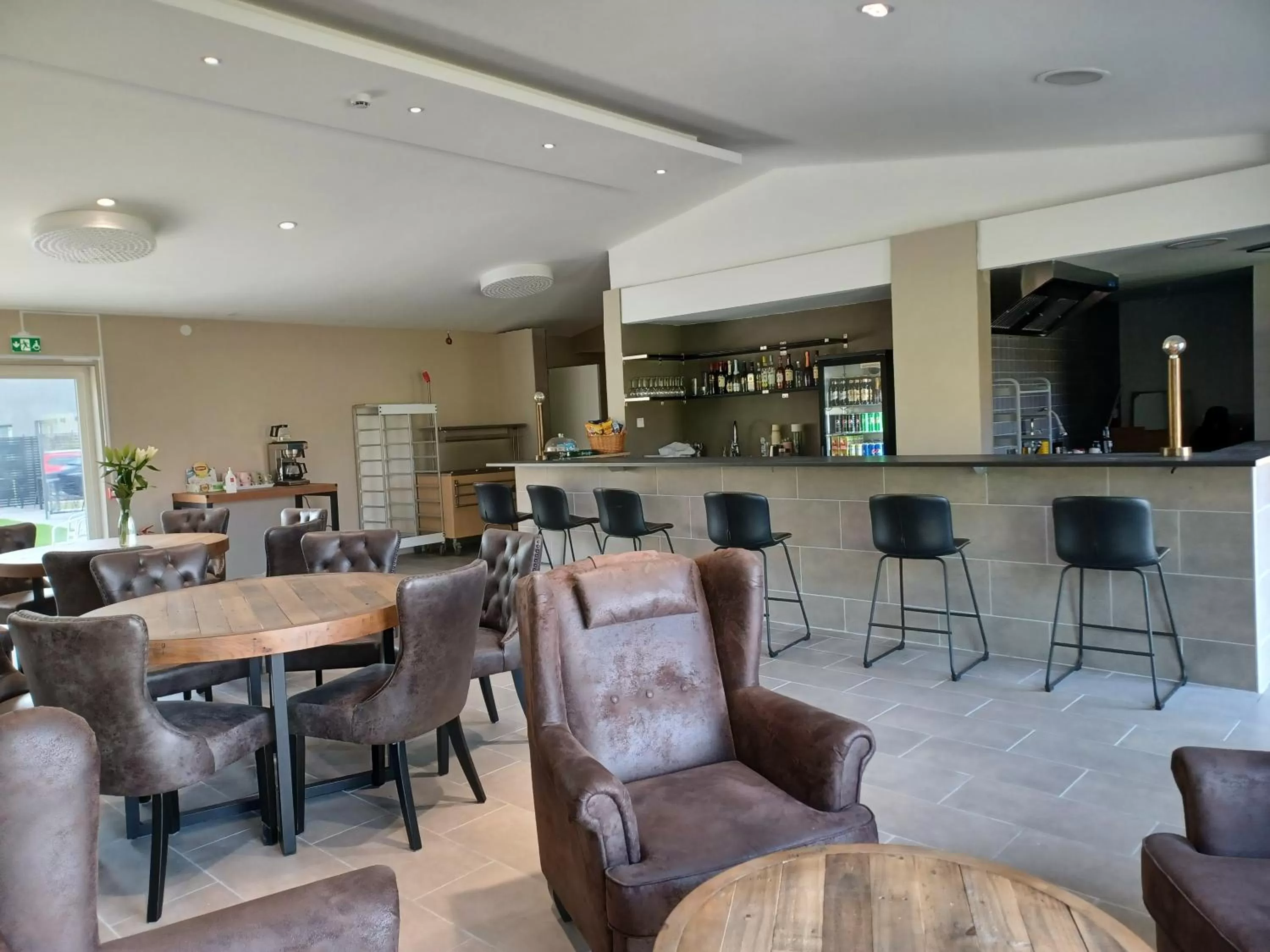 Restaurant/places to eat in Solstickan Hotell & Vandrarhem