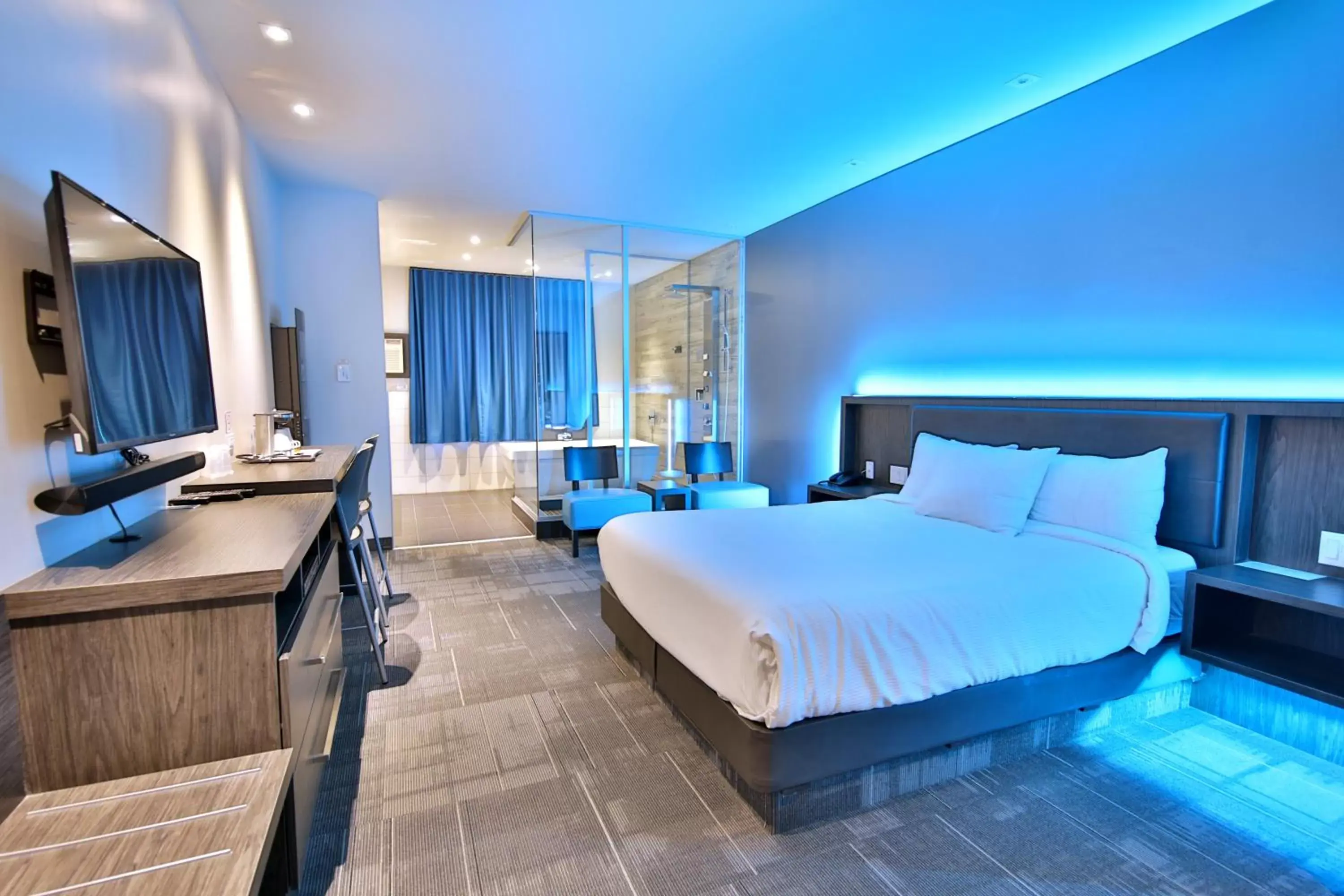 Pavilion Ô Suites - King Suite in Hôtel Ô Laval Pavilion Ô Suites - King Suite in Hôtel Ô Laval