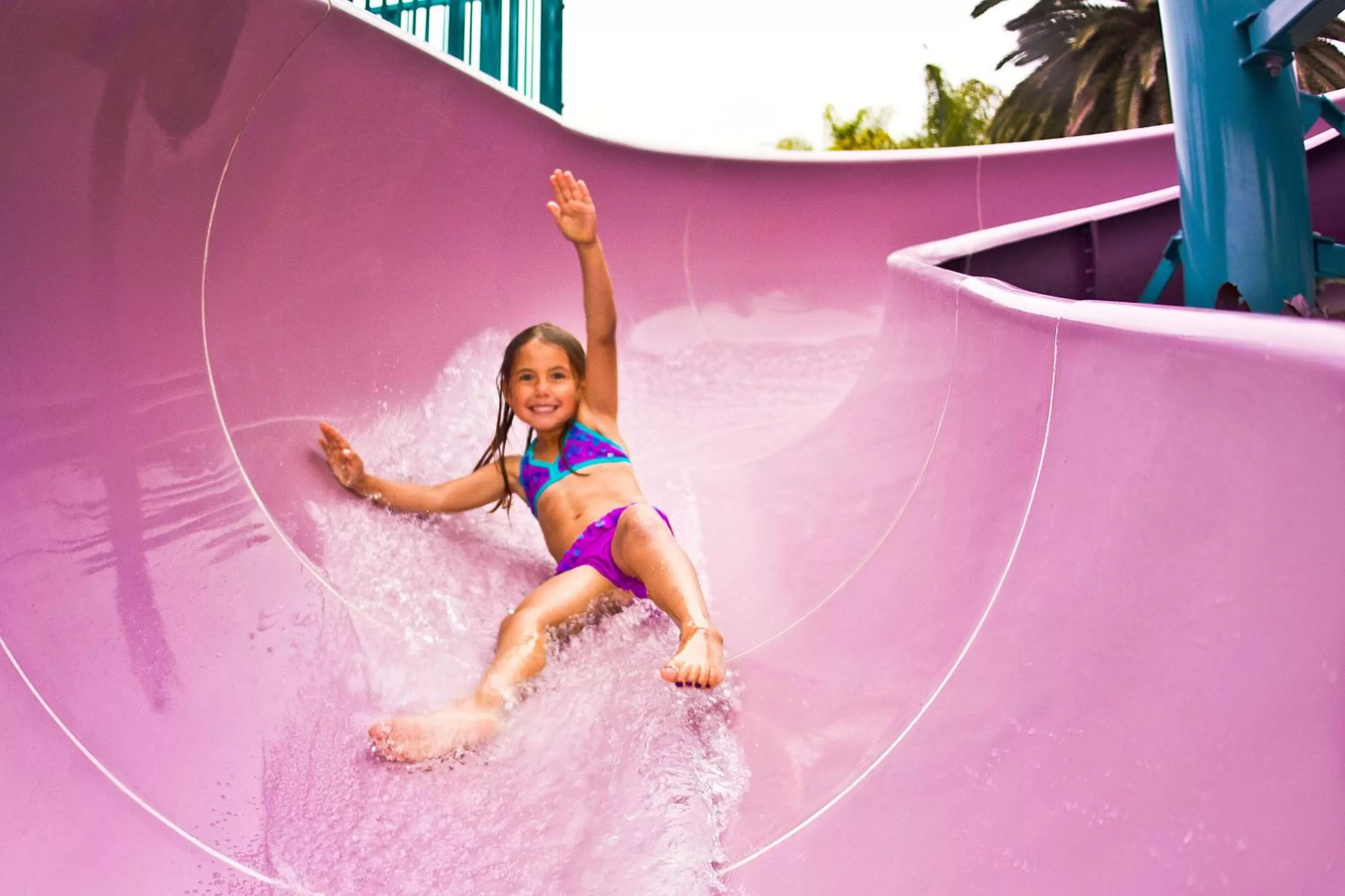 Swimming pool in Hyatt Regency Newport Beach