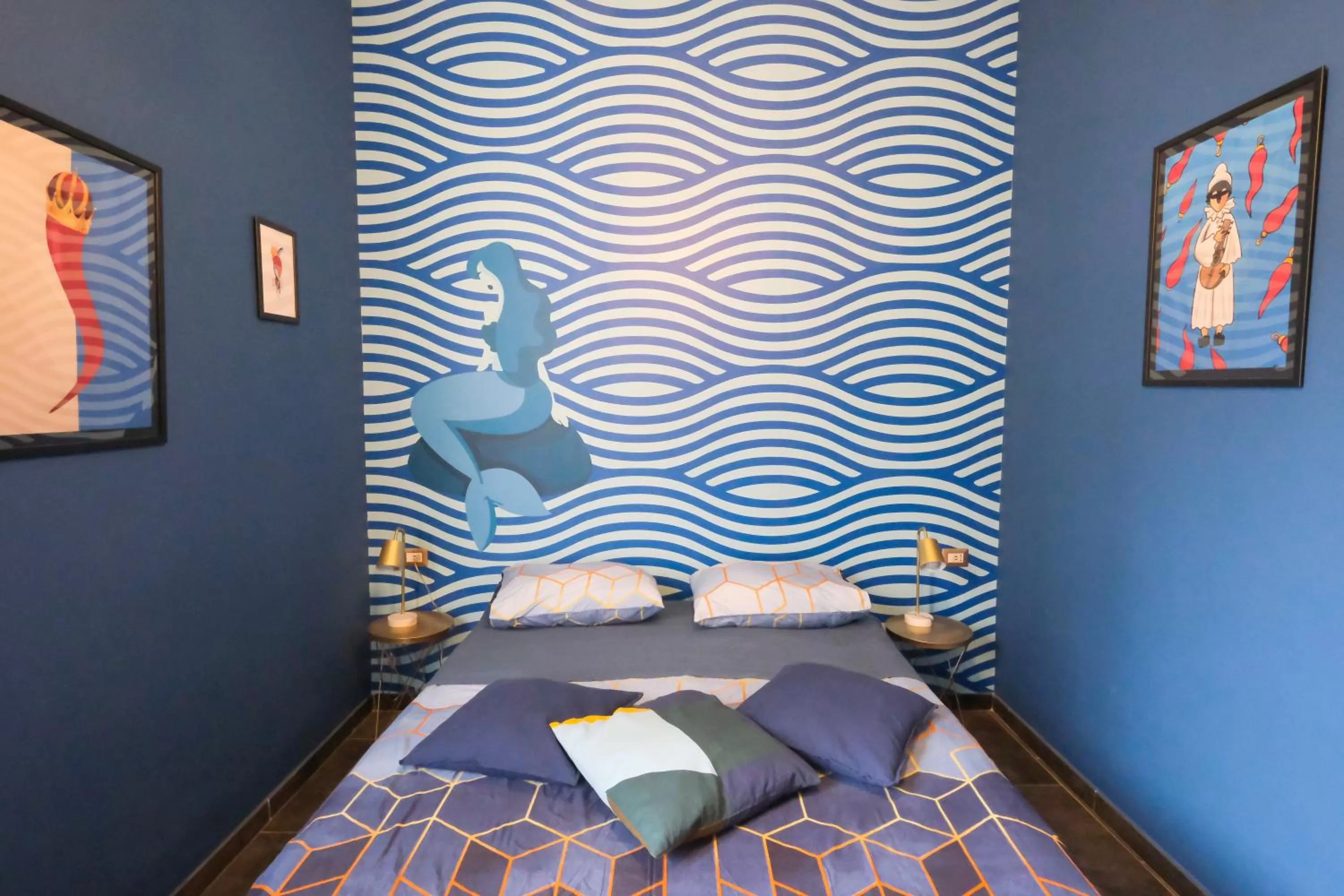 Bedroom, Bed in LH51 Rooms