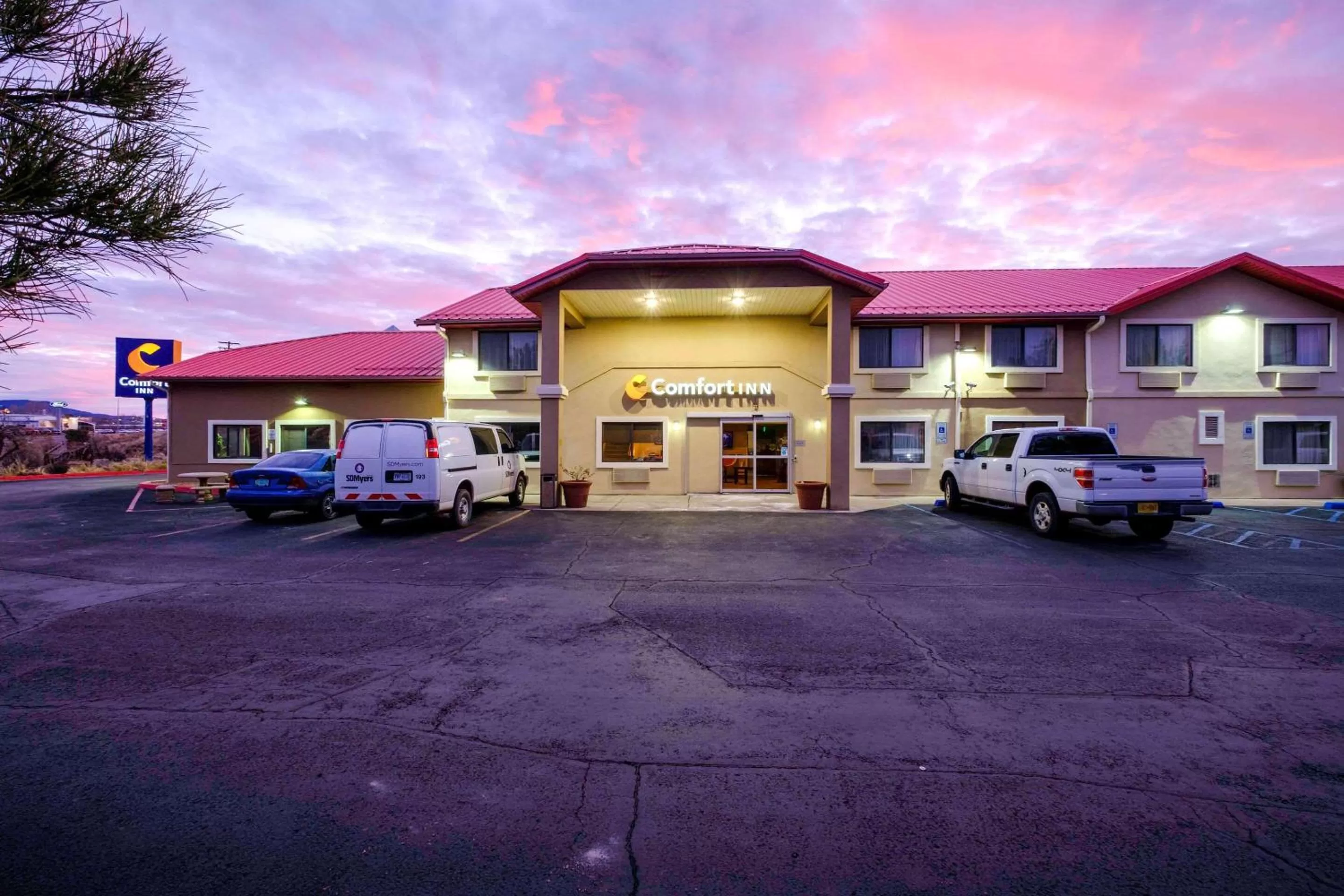 Property building in Comfort Inn Near Gila National Forest