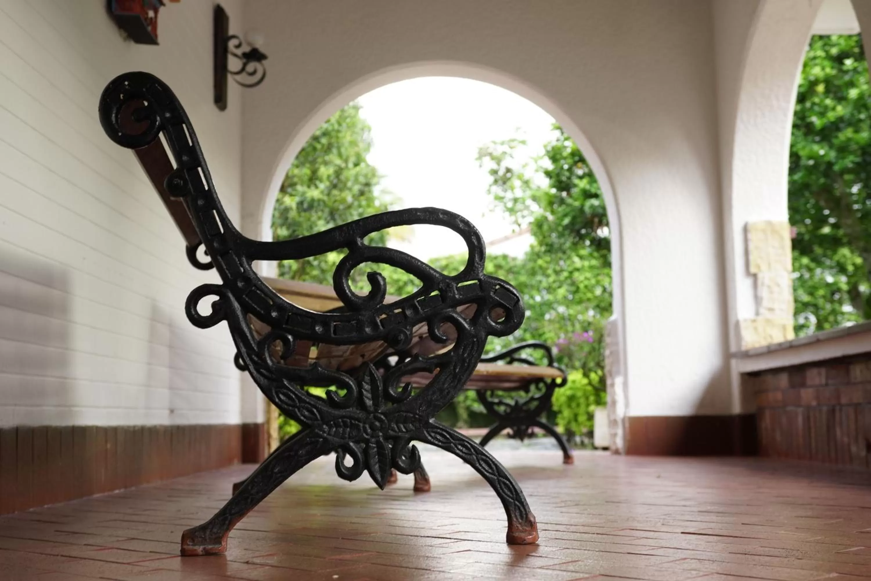 Garden in Hotel Chalet El Castillo by Majuva