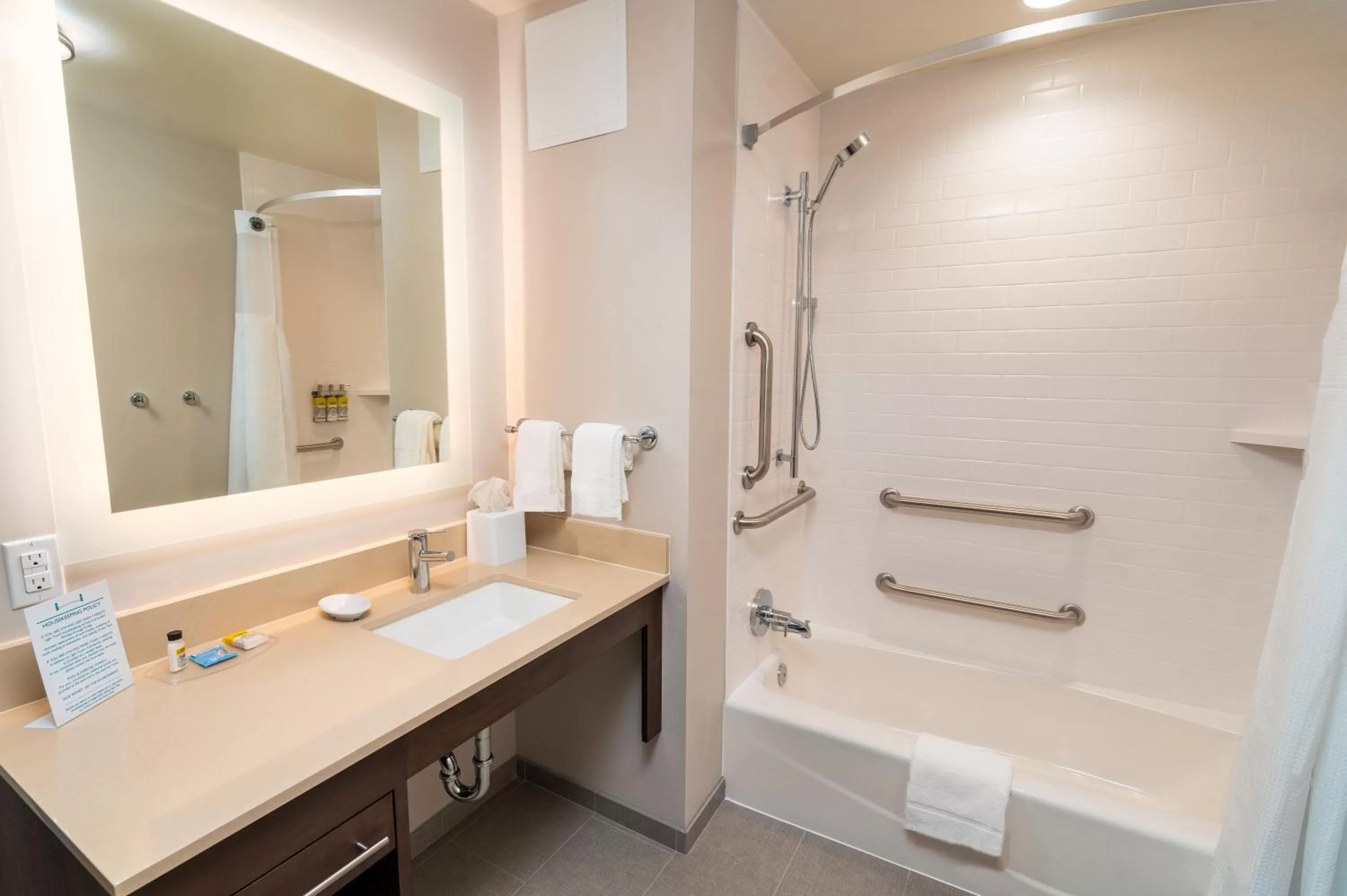 Bathroom in Staybridge Suites Coeur d'Alene by IHG