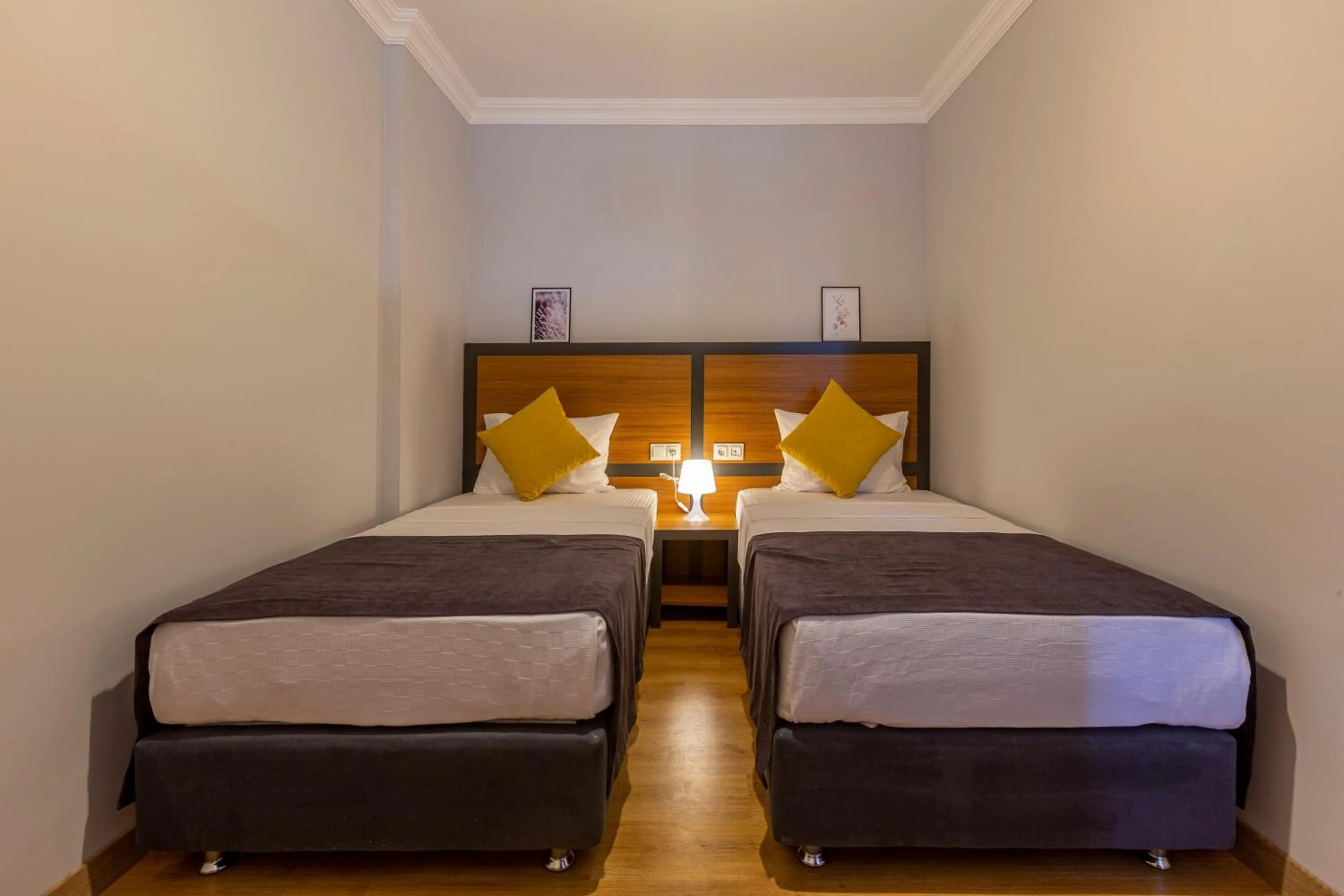 Photo of the whole room, Bed in Antalya Business Hotel