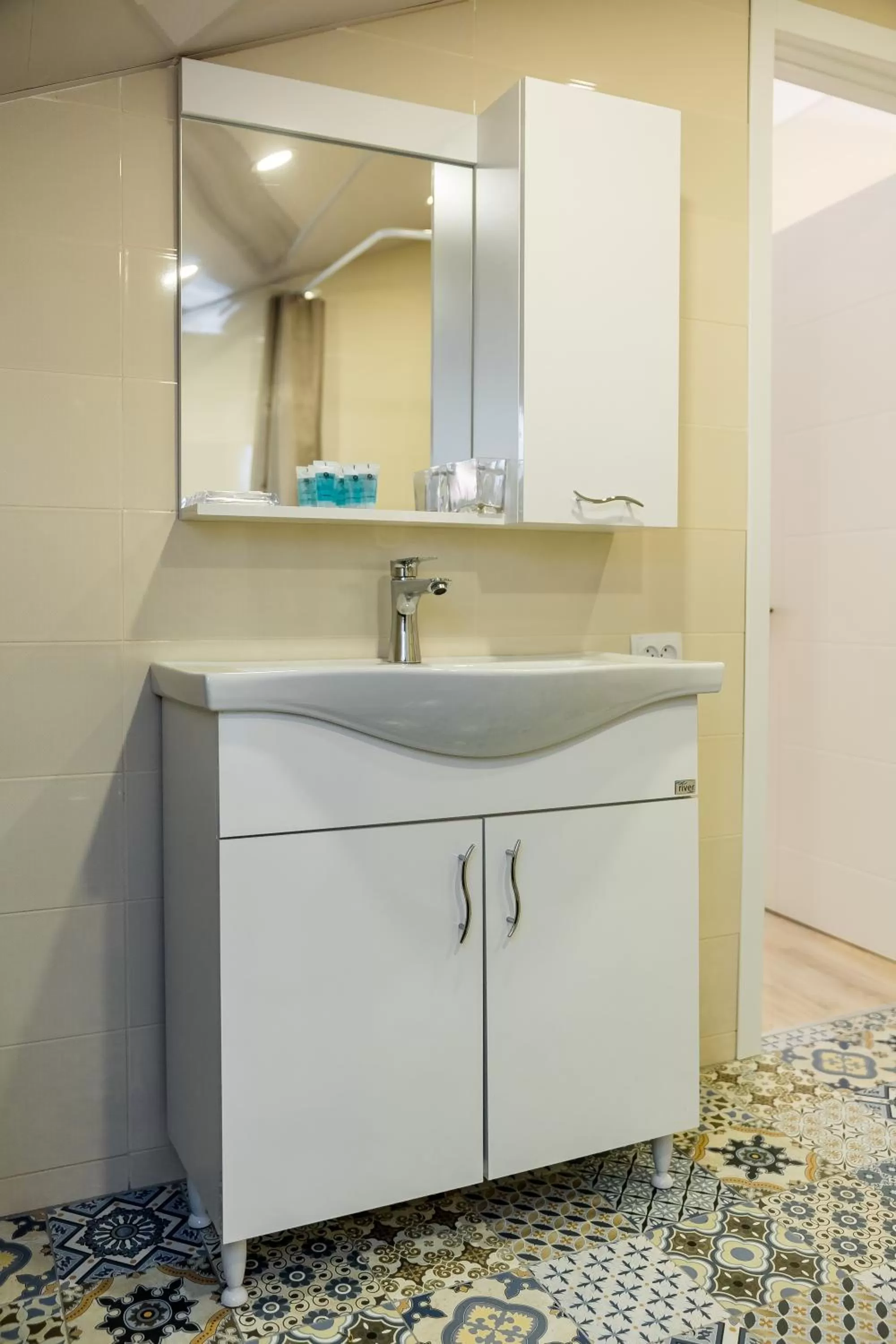 Bathroom in Gvino Minda