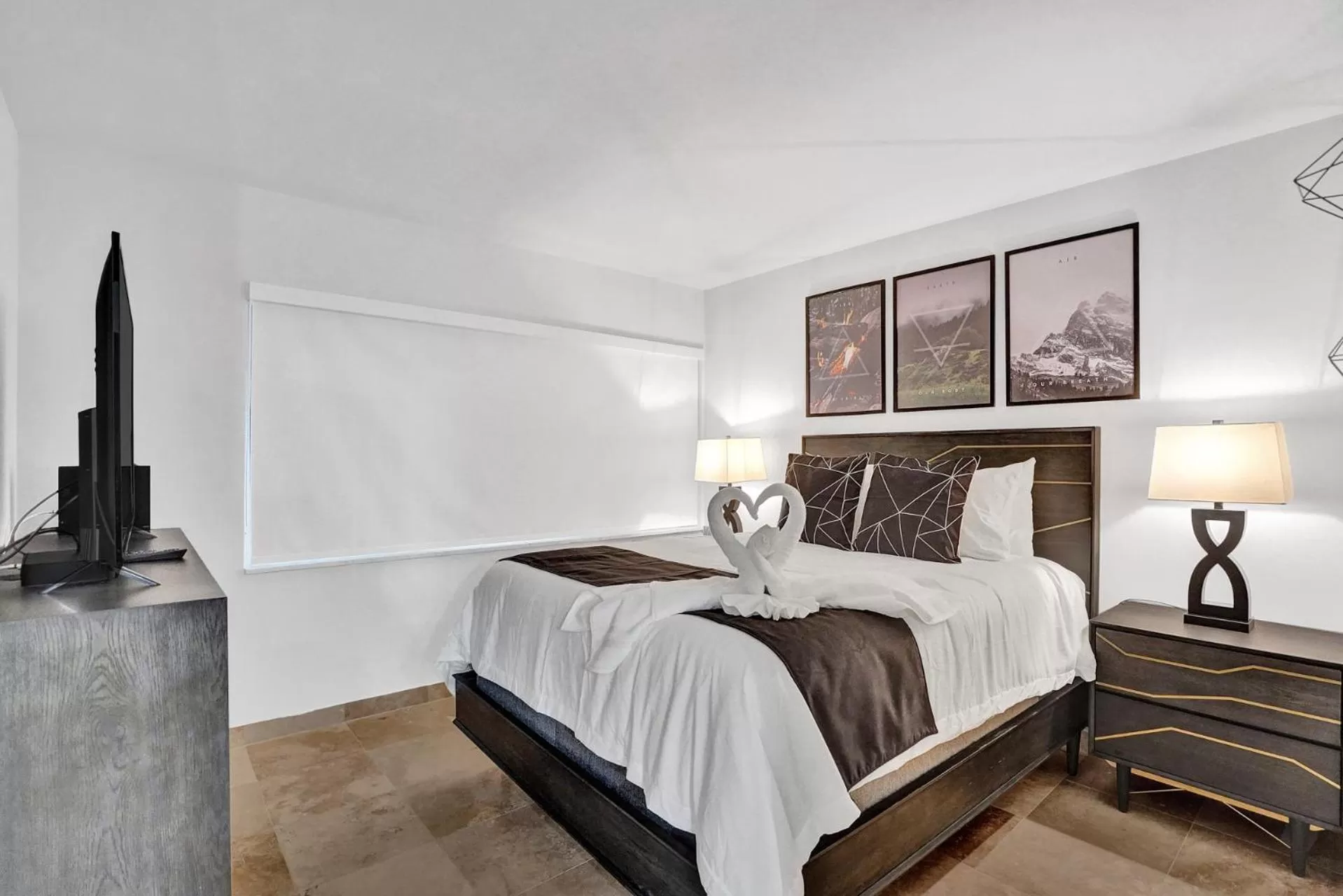 Other, Bed in RA suites