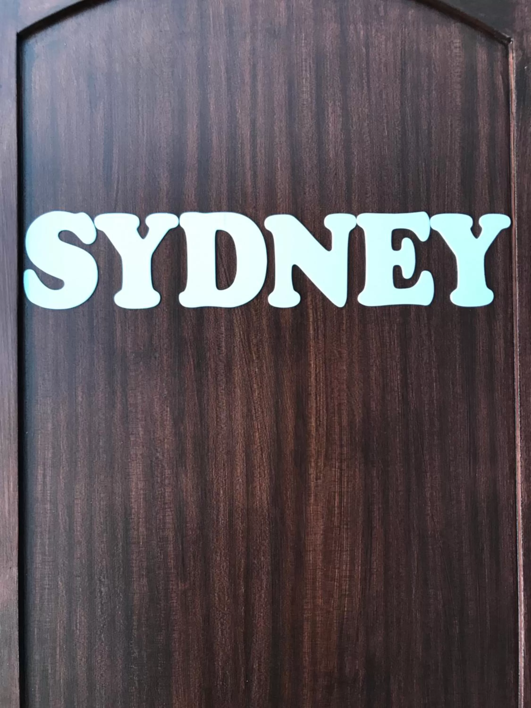 Decorative detail in Blue eagle