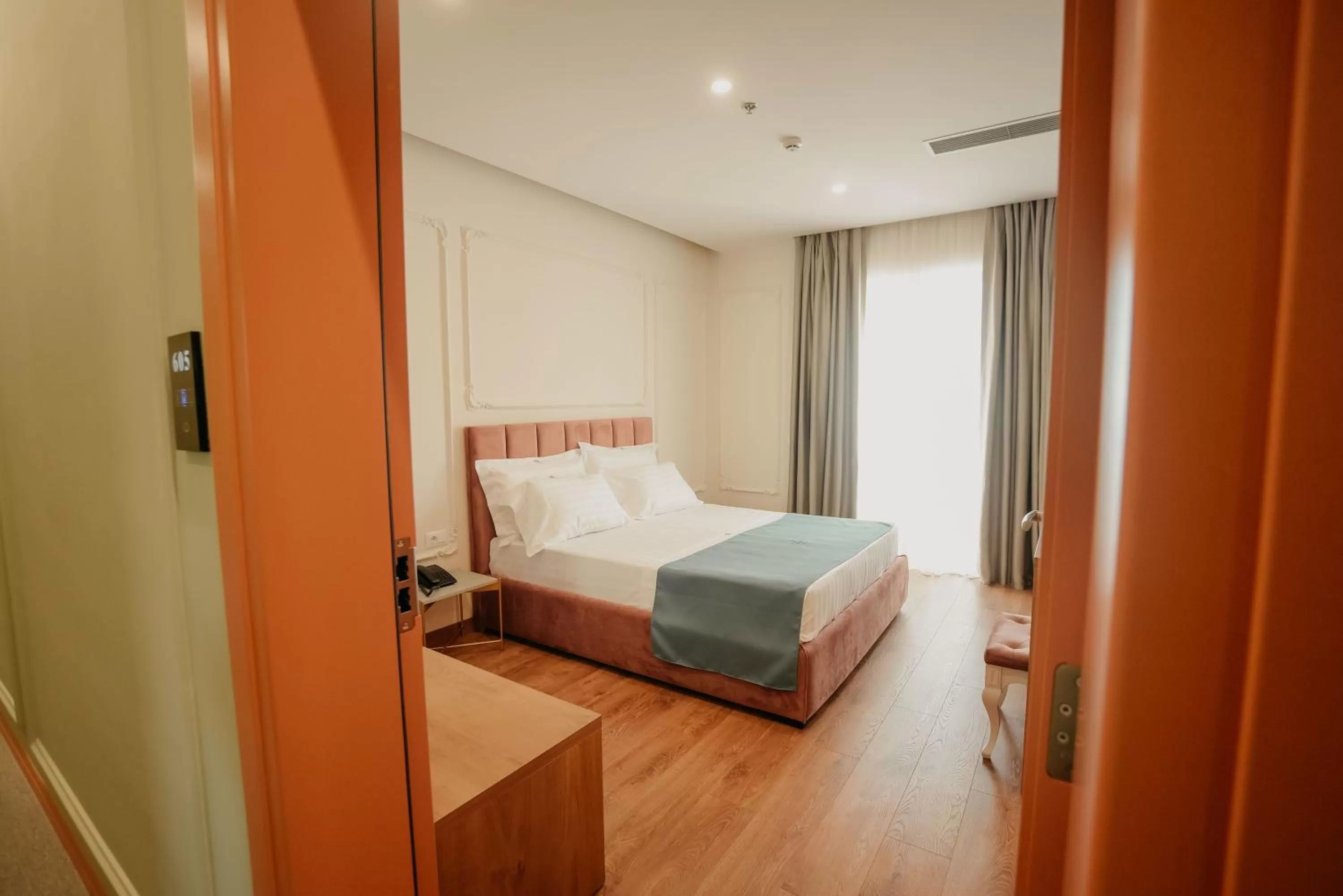 Bed in Martiness Hotel Durres