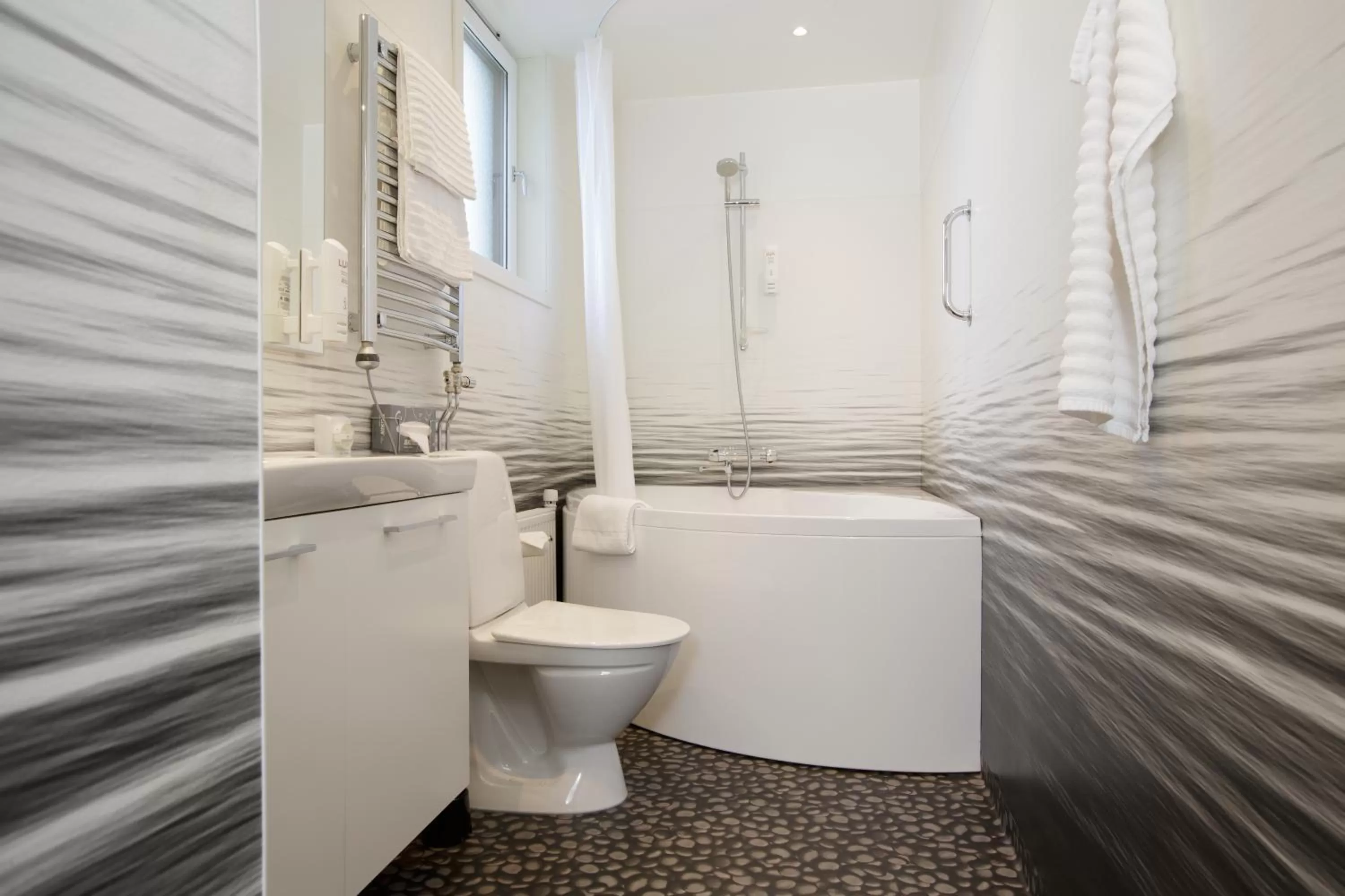 Toilet in Best Western Centralhotellet