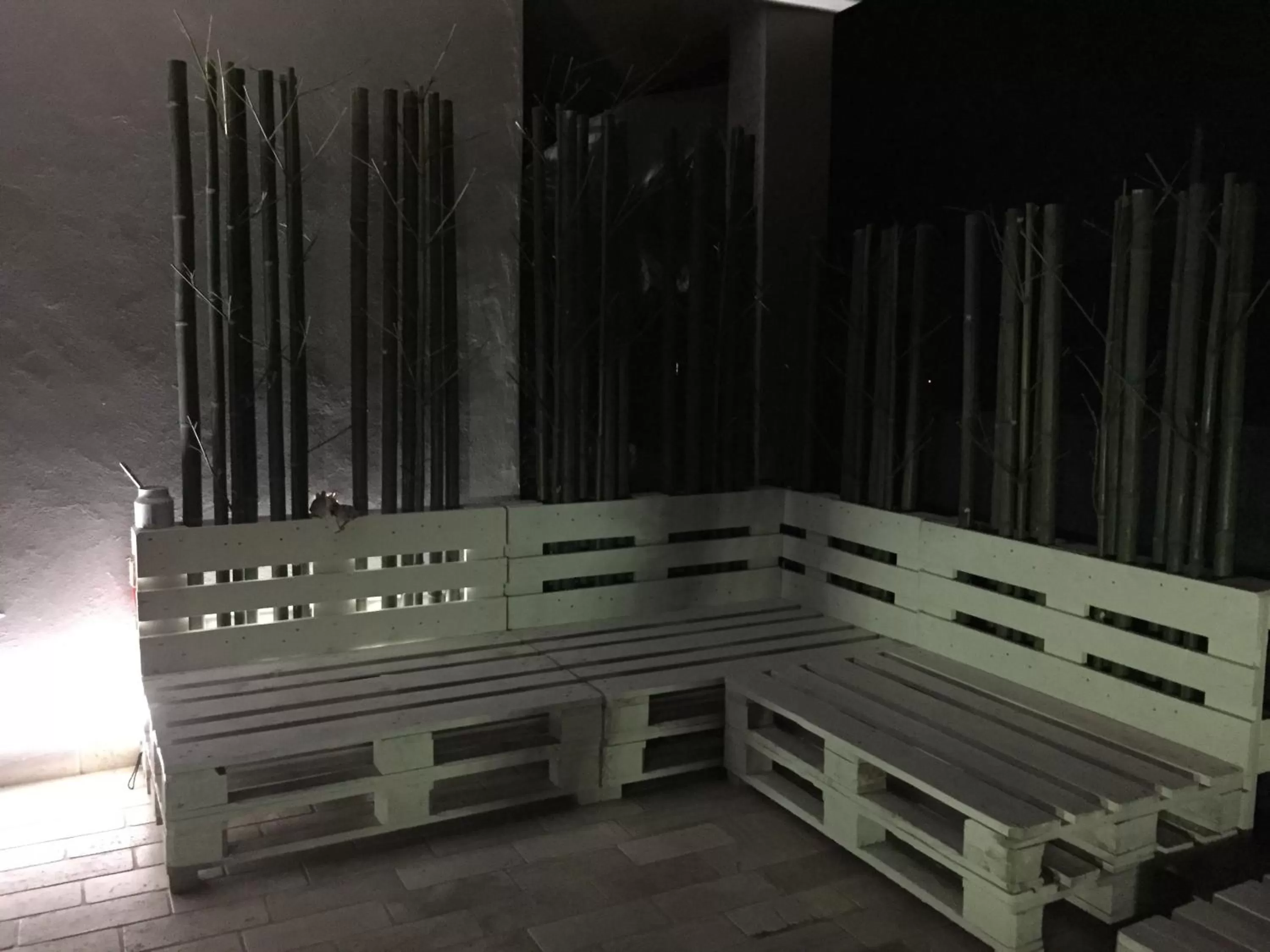 Seating area in Flyingaway