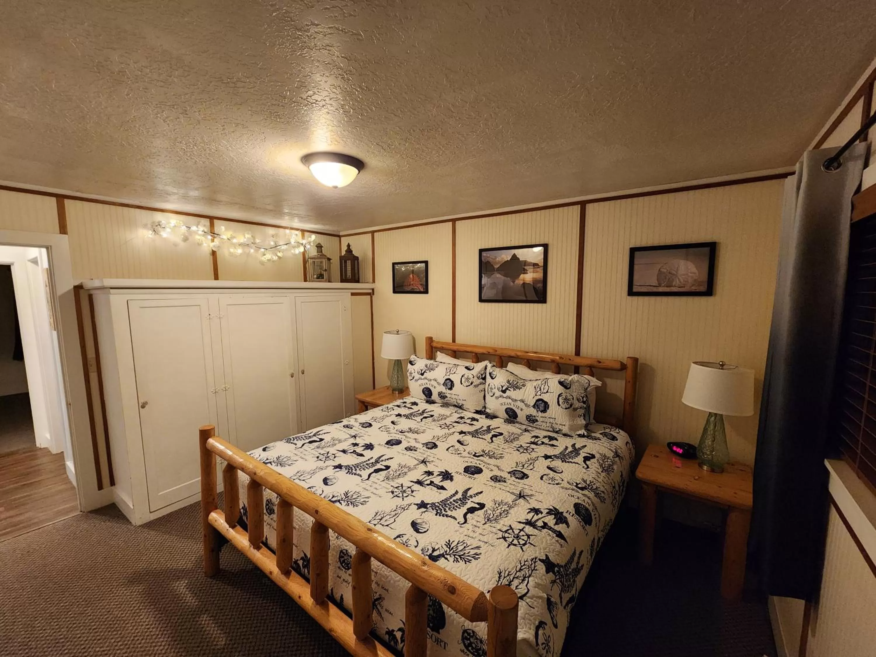 Bedroom, Bed in Inn at Arch Rock