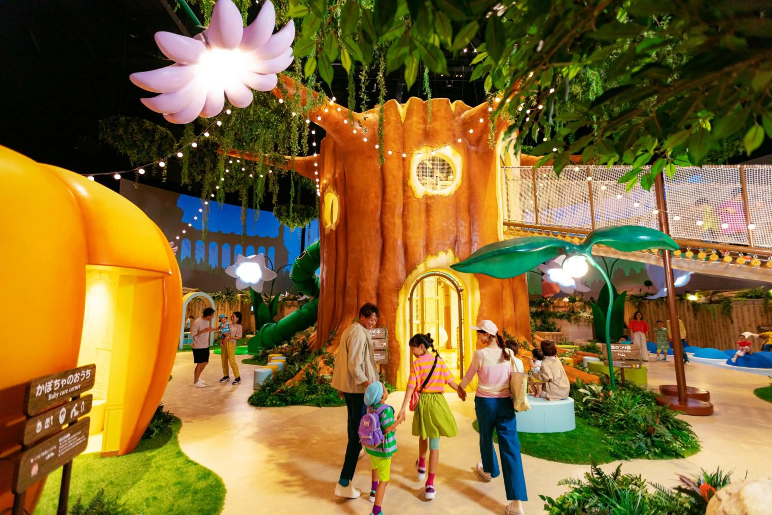 Day in Hotel Amsterdam Huis Ten Bosch