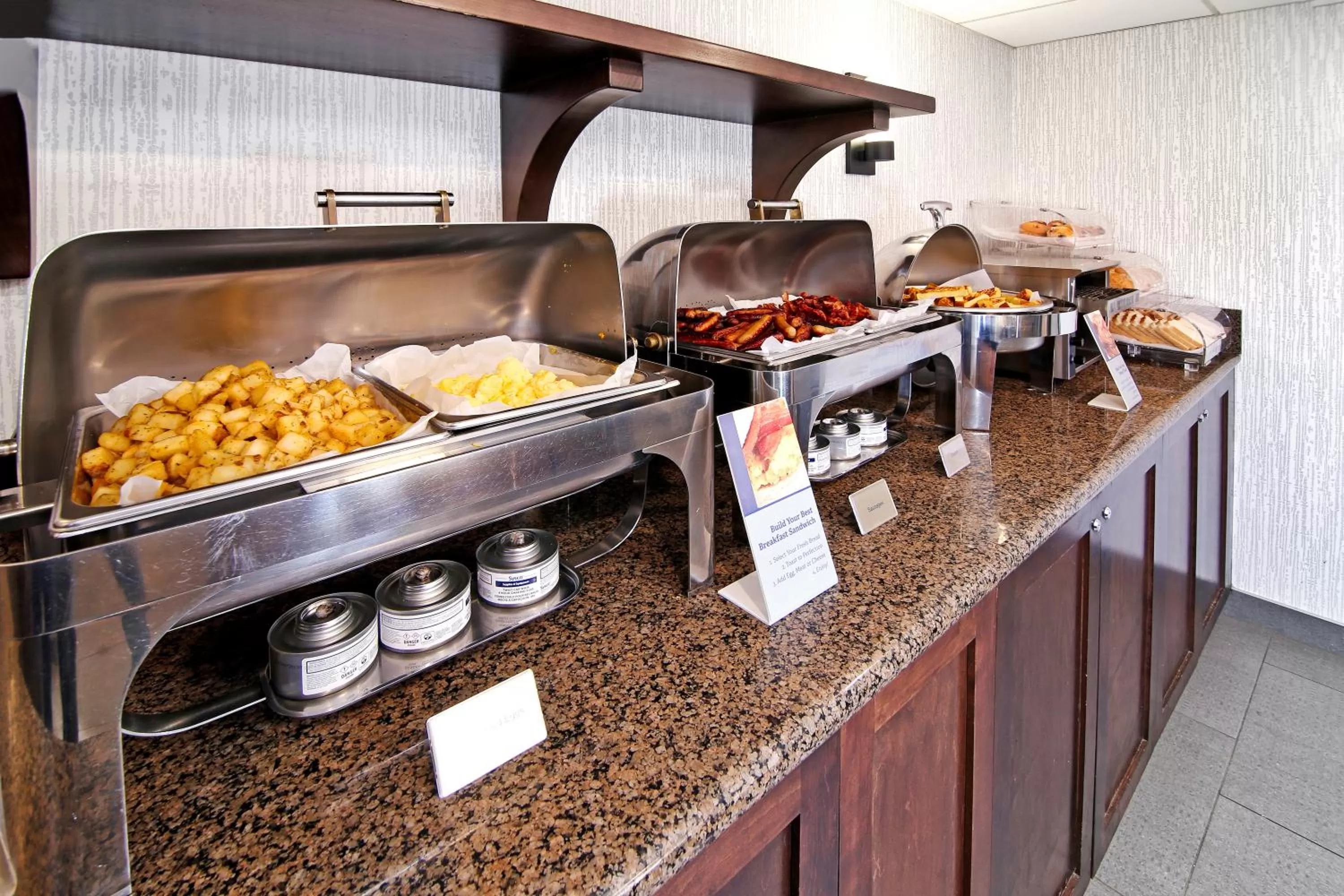 Food in Best Western Plus Banff International Lodge