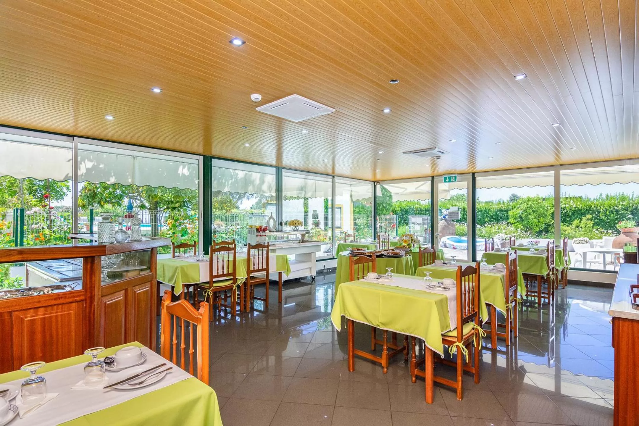 Dining area in Graca Hotel
