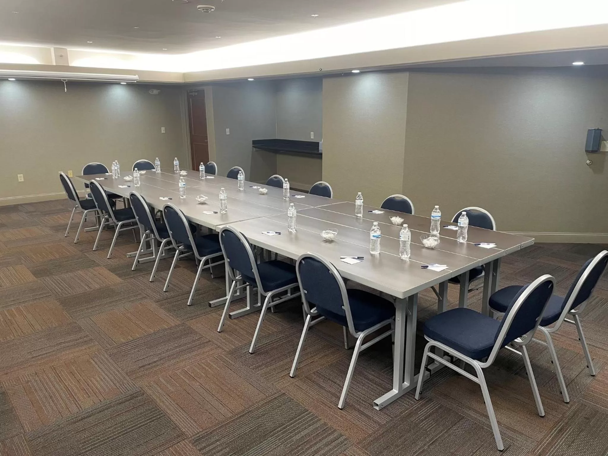 Meeting/conference room in Holiday Inn Express Cleveland Downtown by IHG