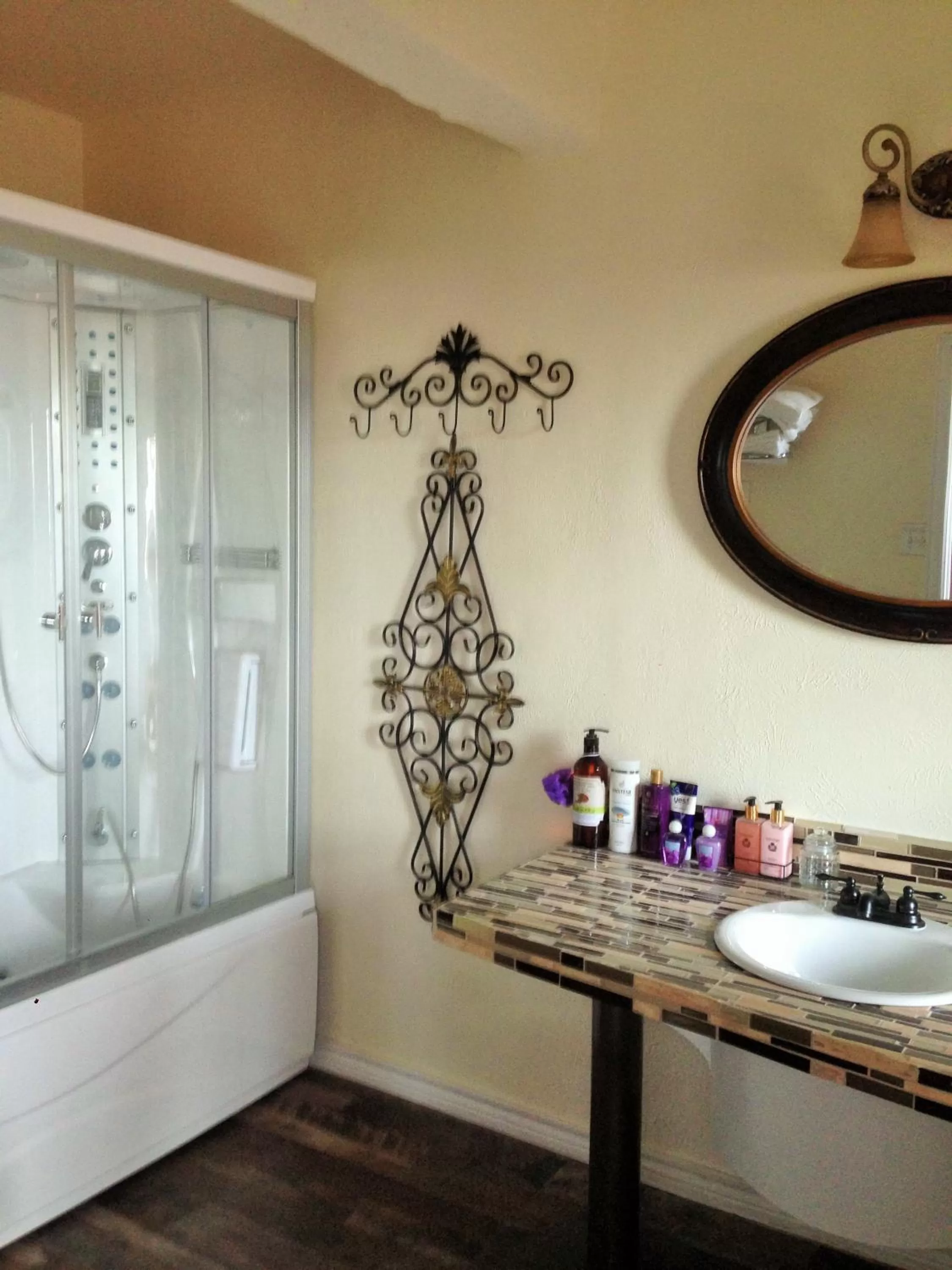 Bathroom in Capri Beach Hotel