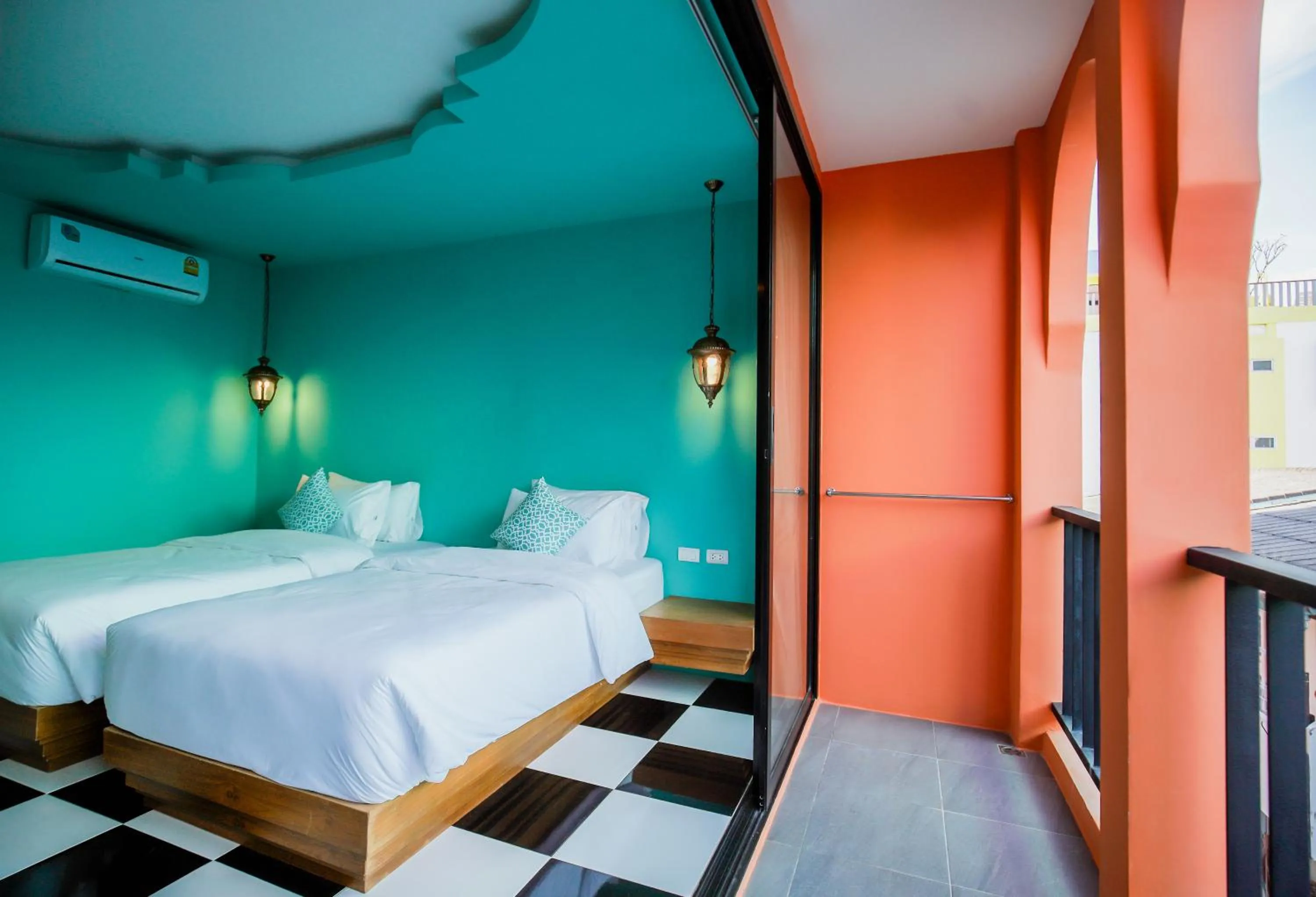 Photo of the whole room, Bed in Khaleej Mass Hotel Patong