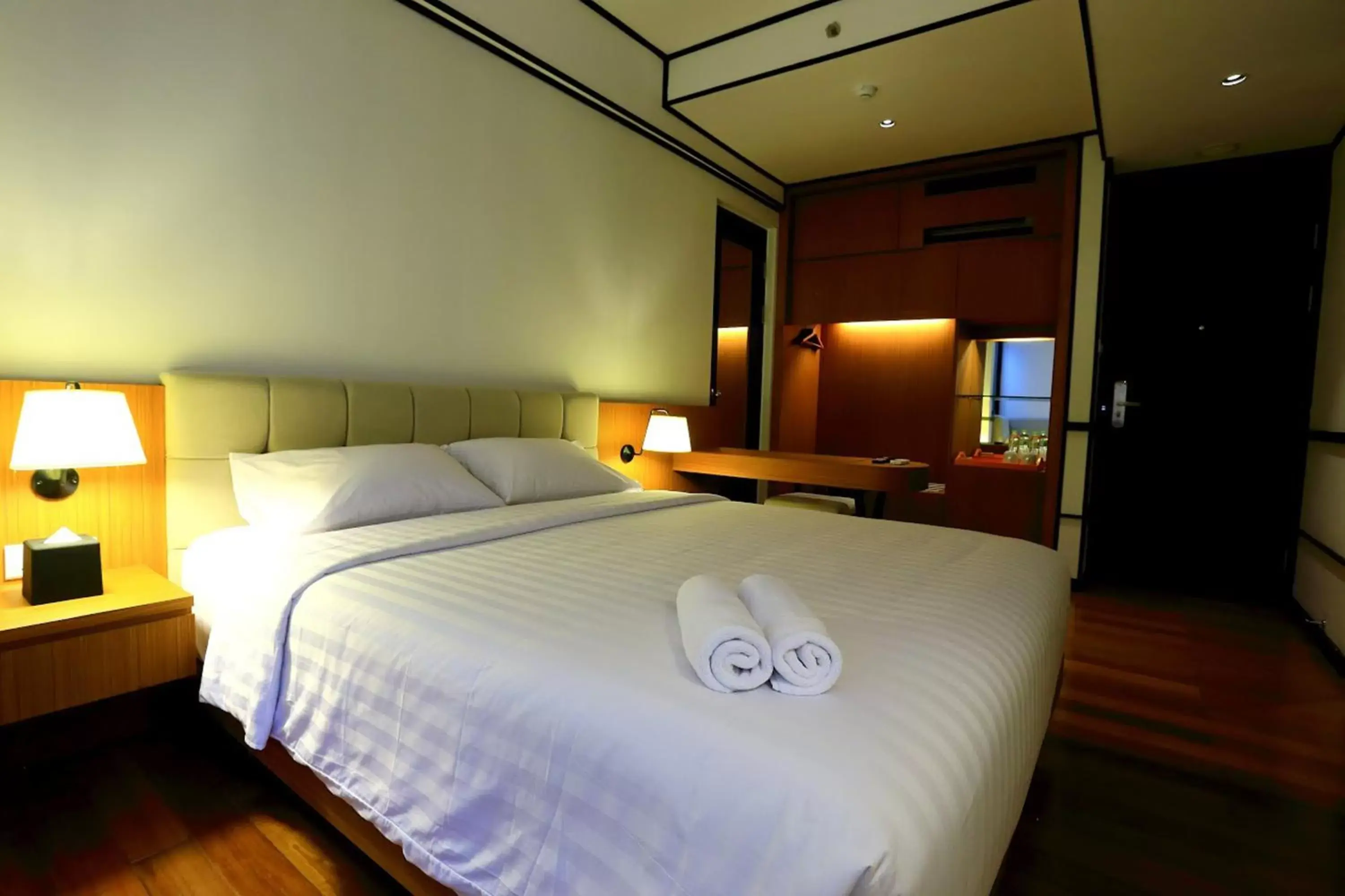 Superior Double Room in Namin Dago Hotel Superior Double Room in Namin Dago Hotel