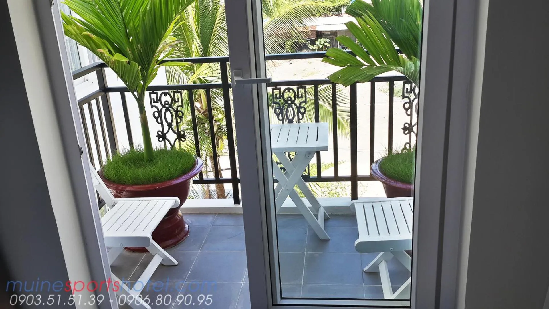 Coffee/tea facilities in Muine Sports Hotel