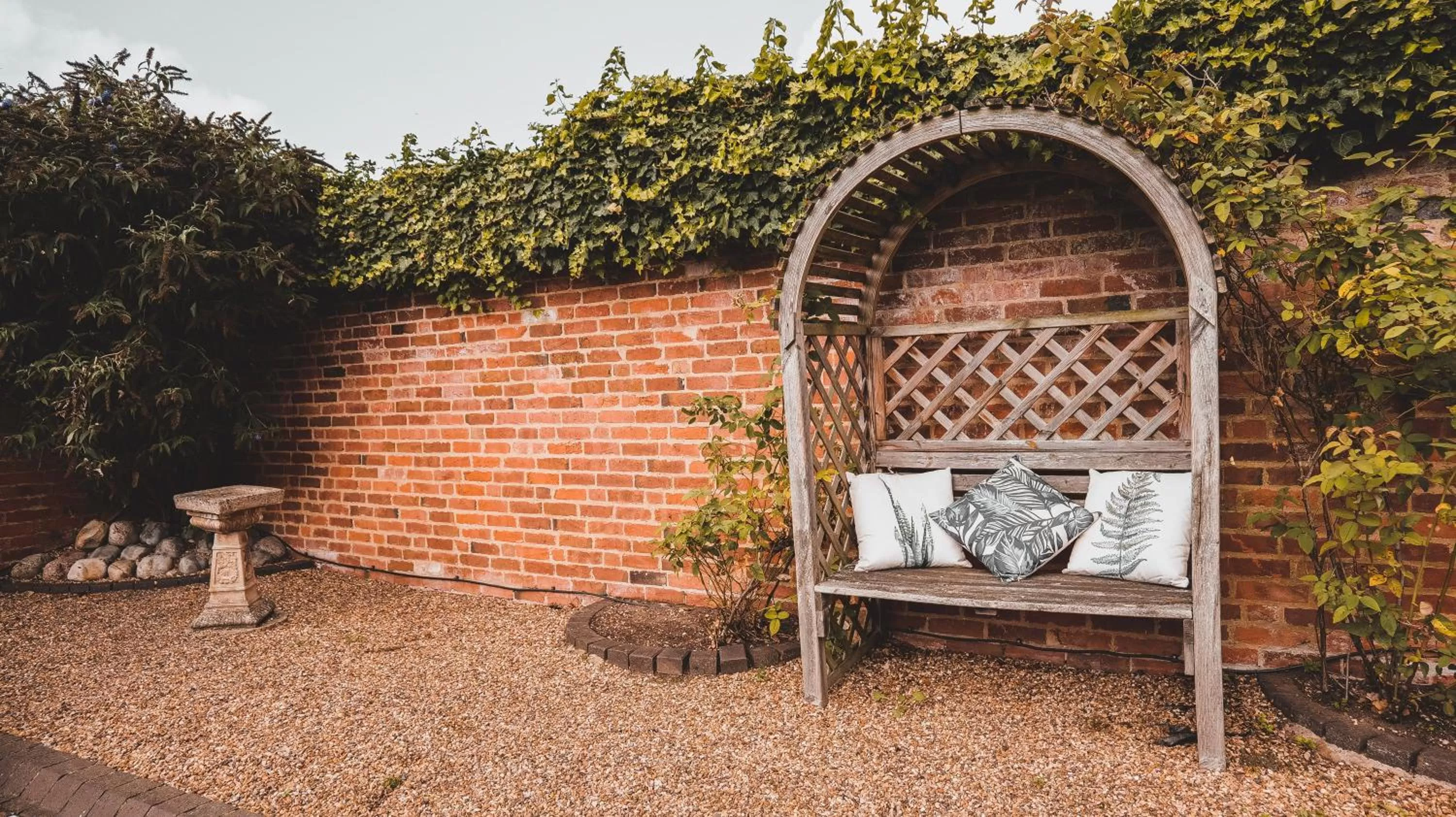Patio in Stratford Limes Hotel