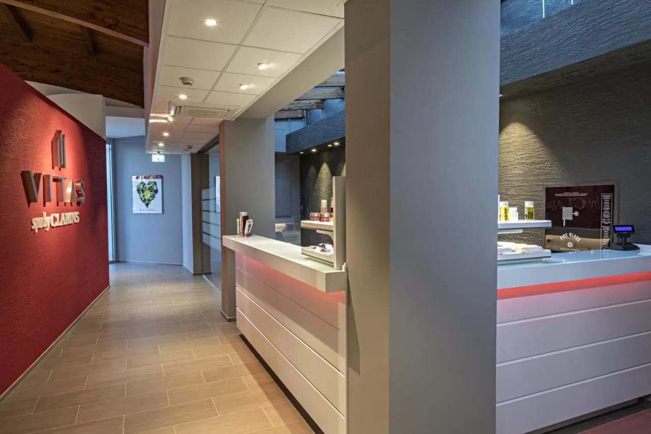 Property building, Bed in Borgo San Barbato Resort Spa & Golf