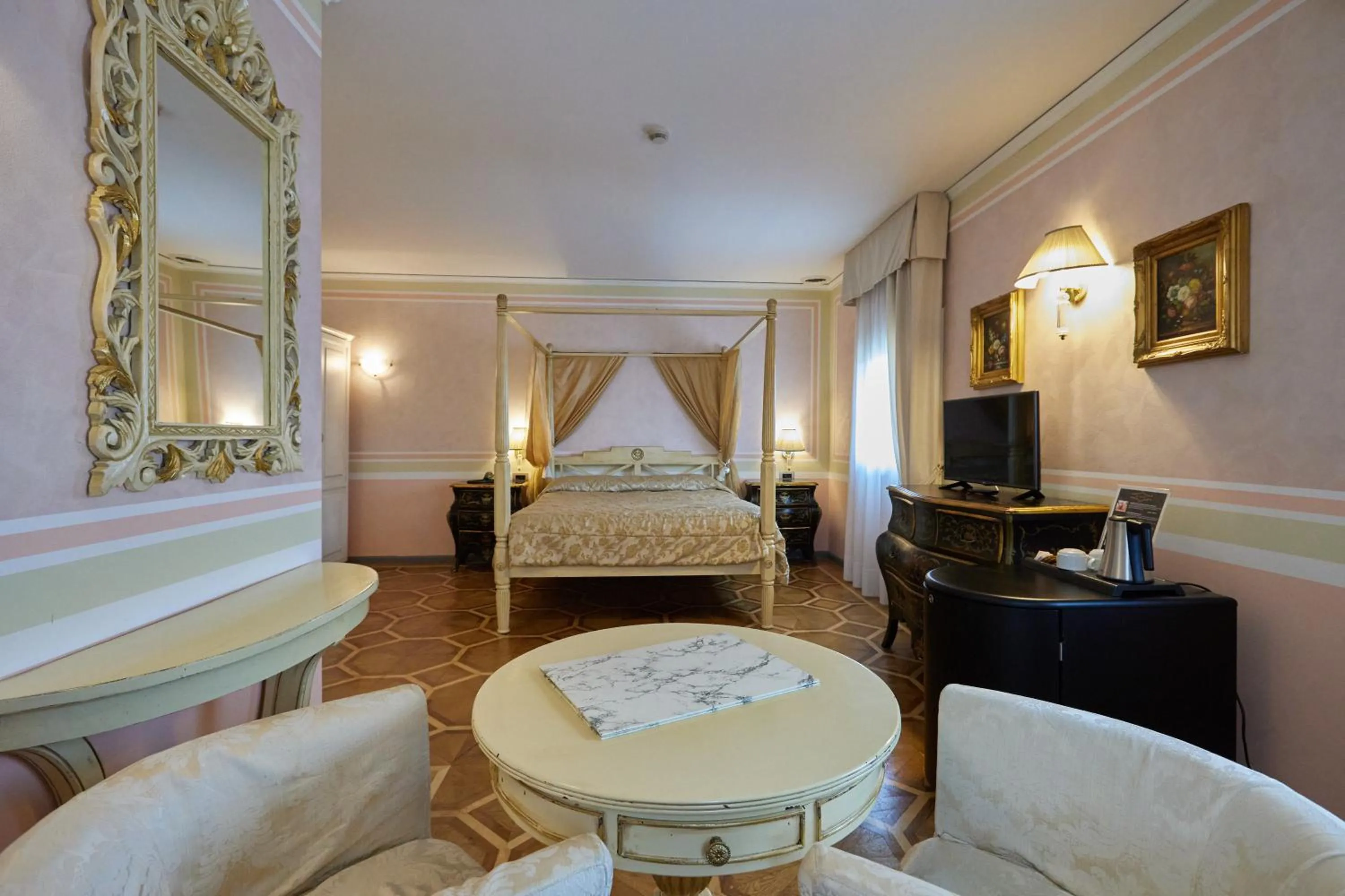 Bed in Hotel Villa Stucky