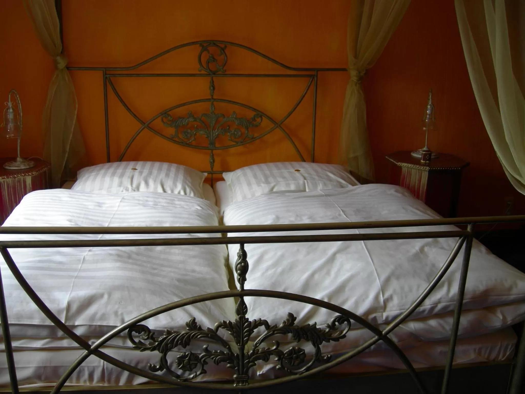 Photo of the whole room, Bed in Hotel Goldflair am Rathaus