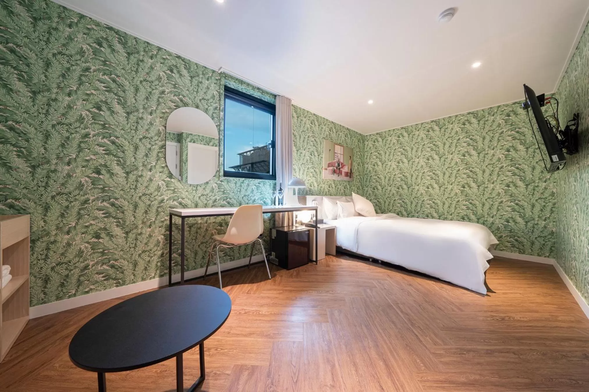 Bedroom, Bed in Goyo37 Hotel Osan by Aank