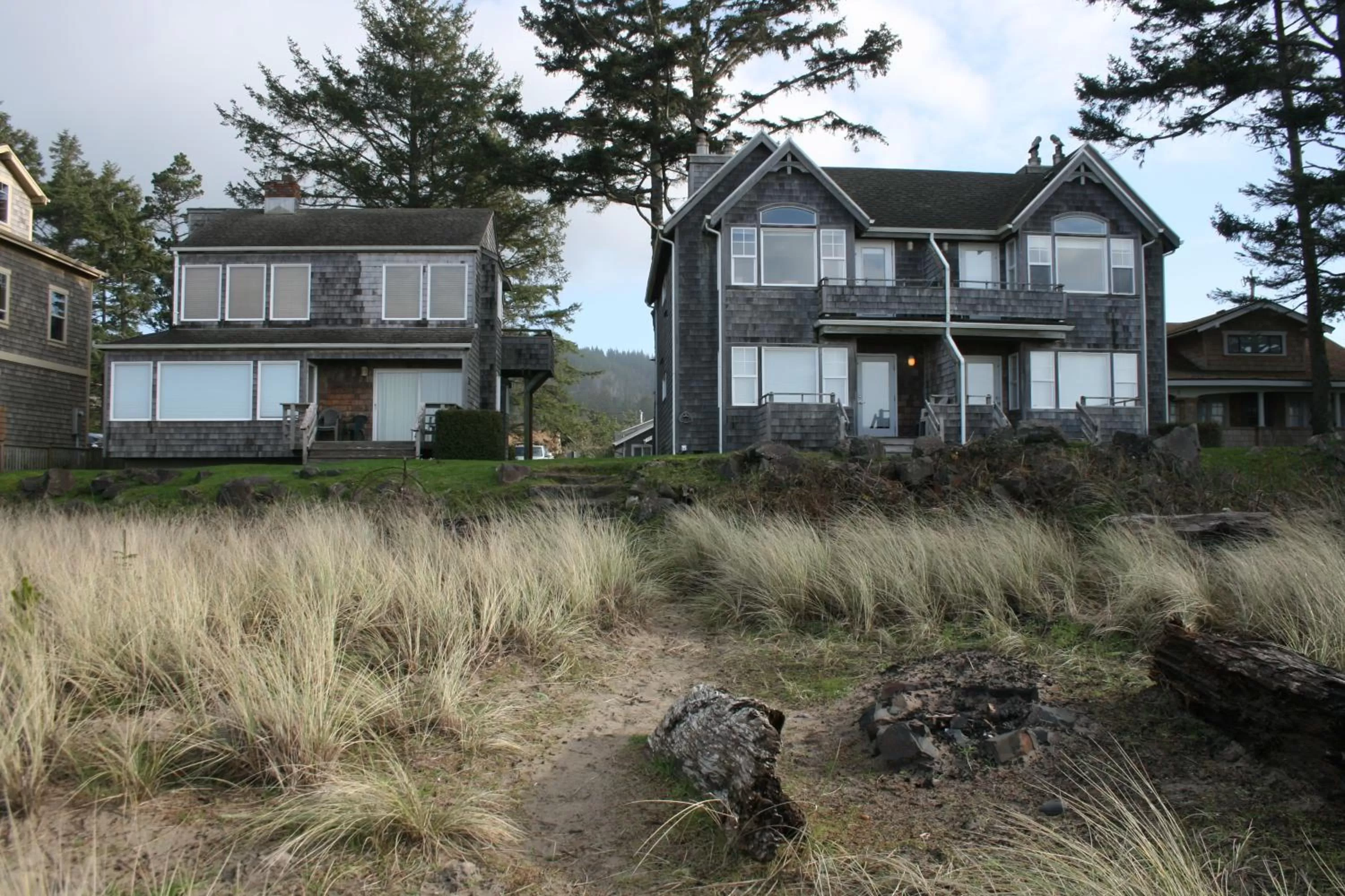 Bird's eye view, Property Building in The Waves