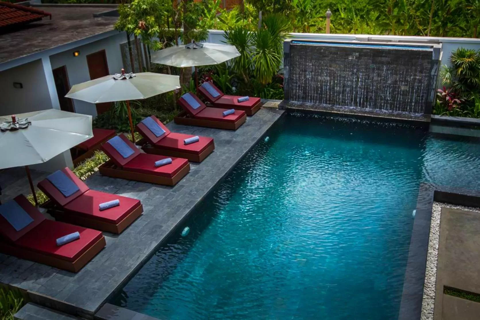 Swimming pool in Sokkhak Boutique Resort & Spa