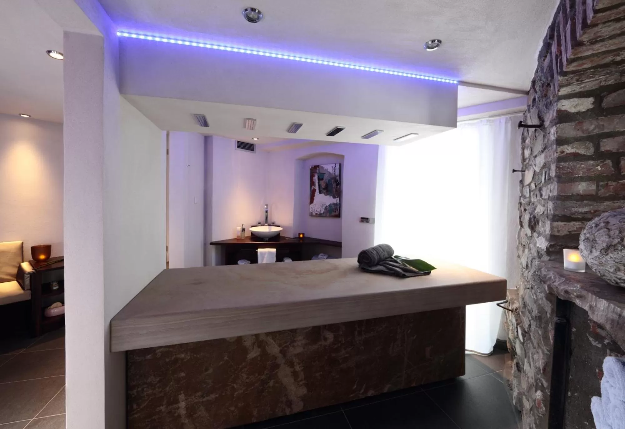 Spa and wellness centre/facilities, Bed in Romantik Hotel Neuhaus