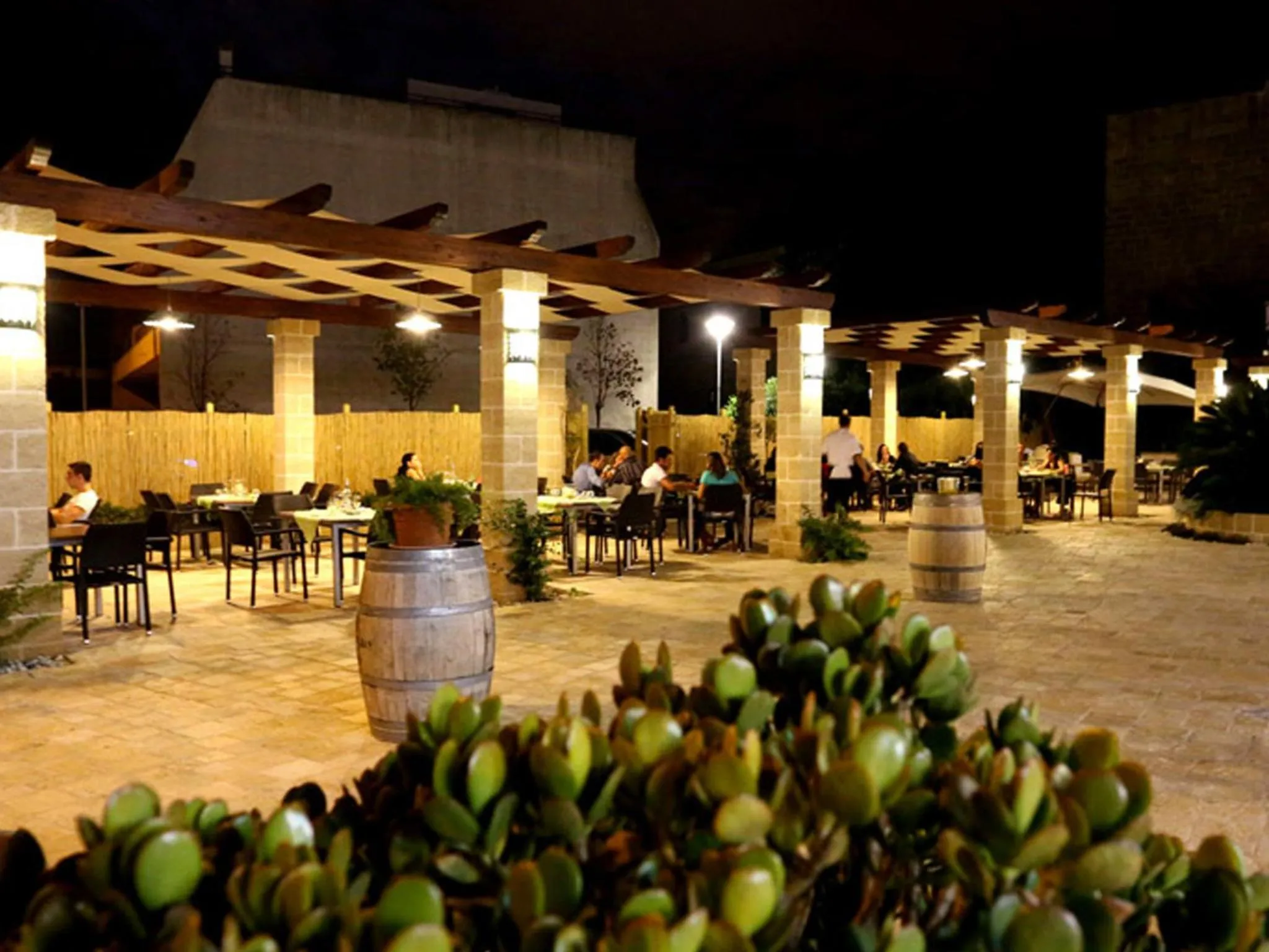 Restaurant/places to eat in Hotel Adriatico