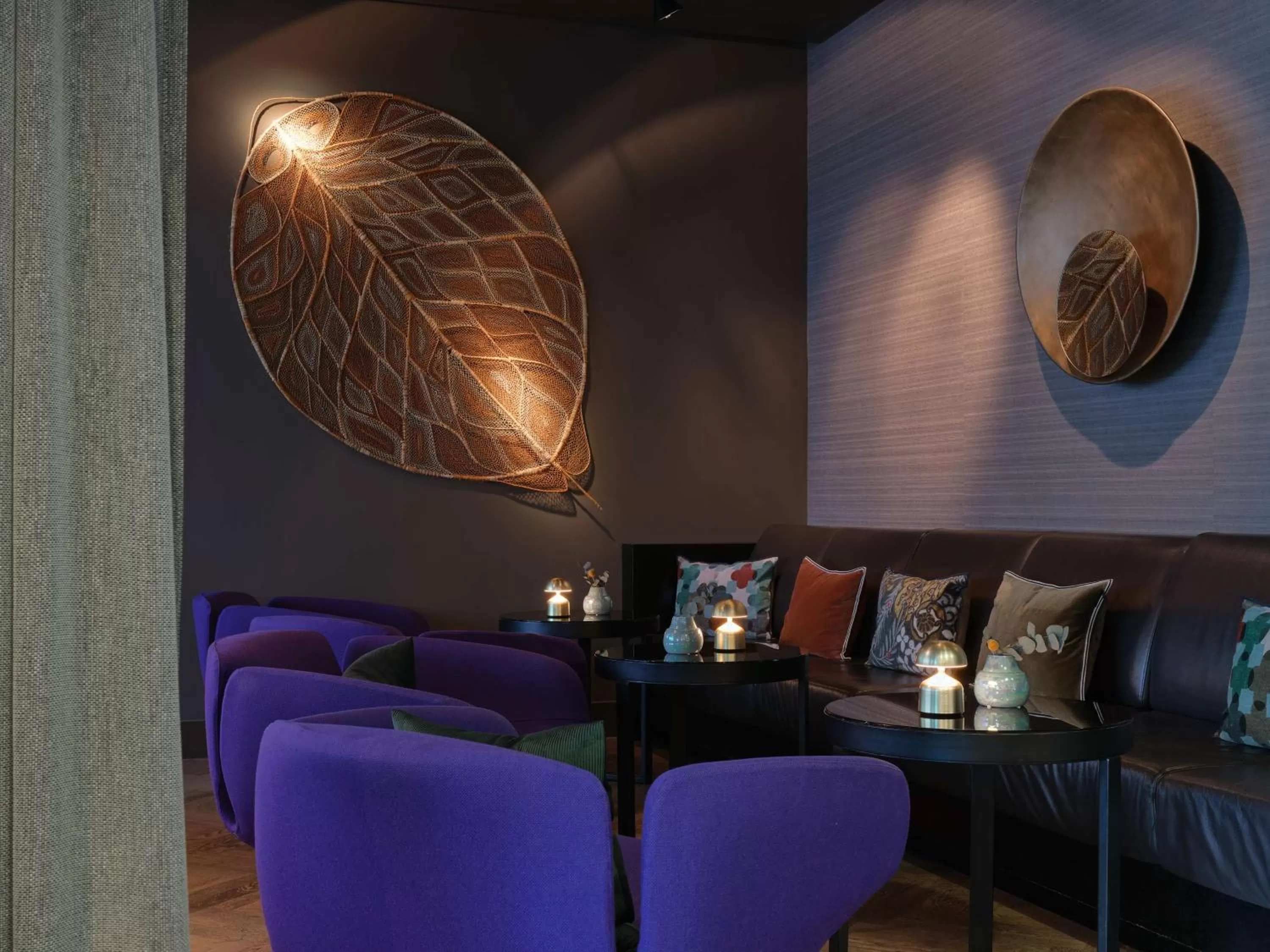 Lounge or bar in Adina Apartment Hotel Berlin Hackescher Markt