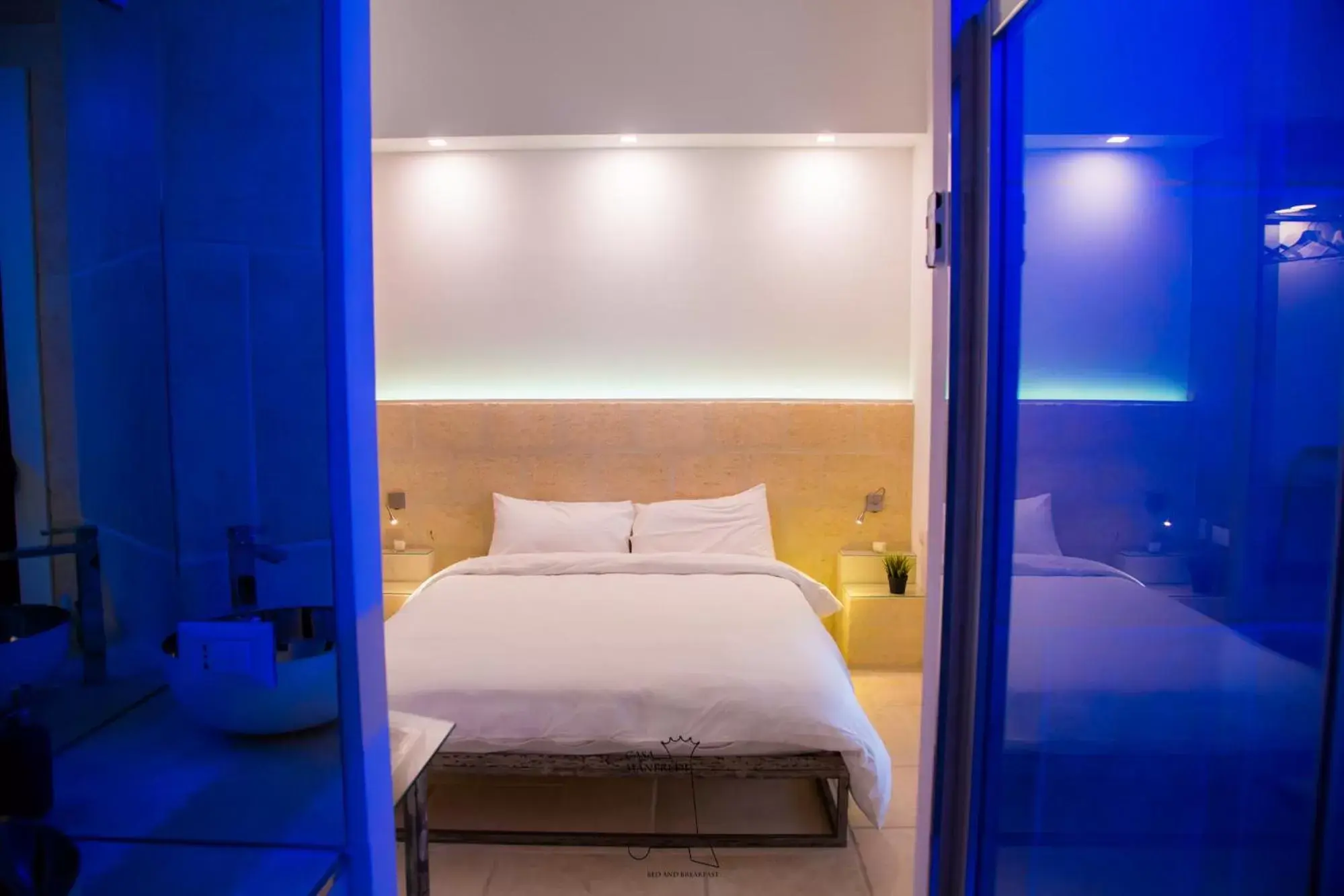 Deluxe Double Room with Sea View in B & B Casa Manfredi Deluxe Double Room with Sea View in B & B Casa Manfredi