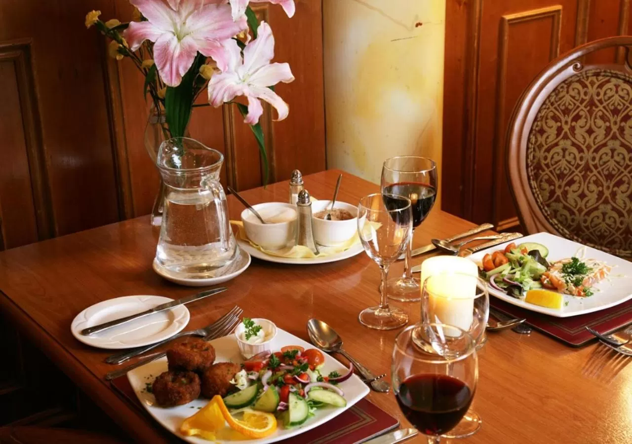 Food close-up in Bush Hotel