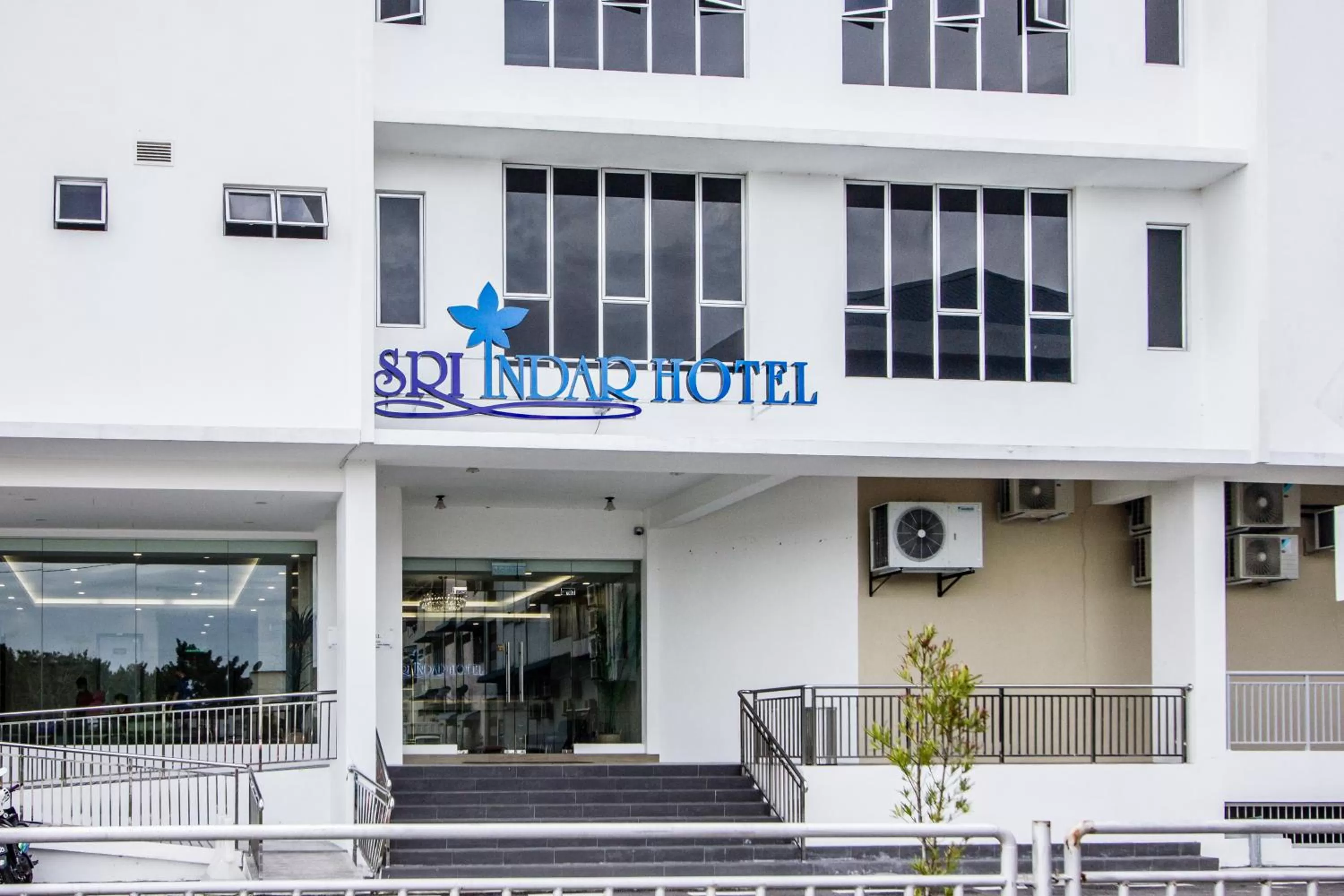 Sri Indar Hotel & Suites