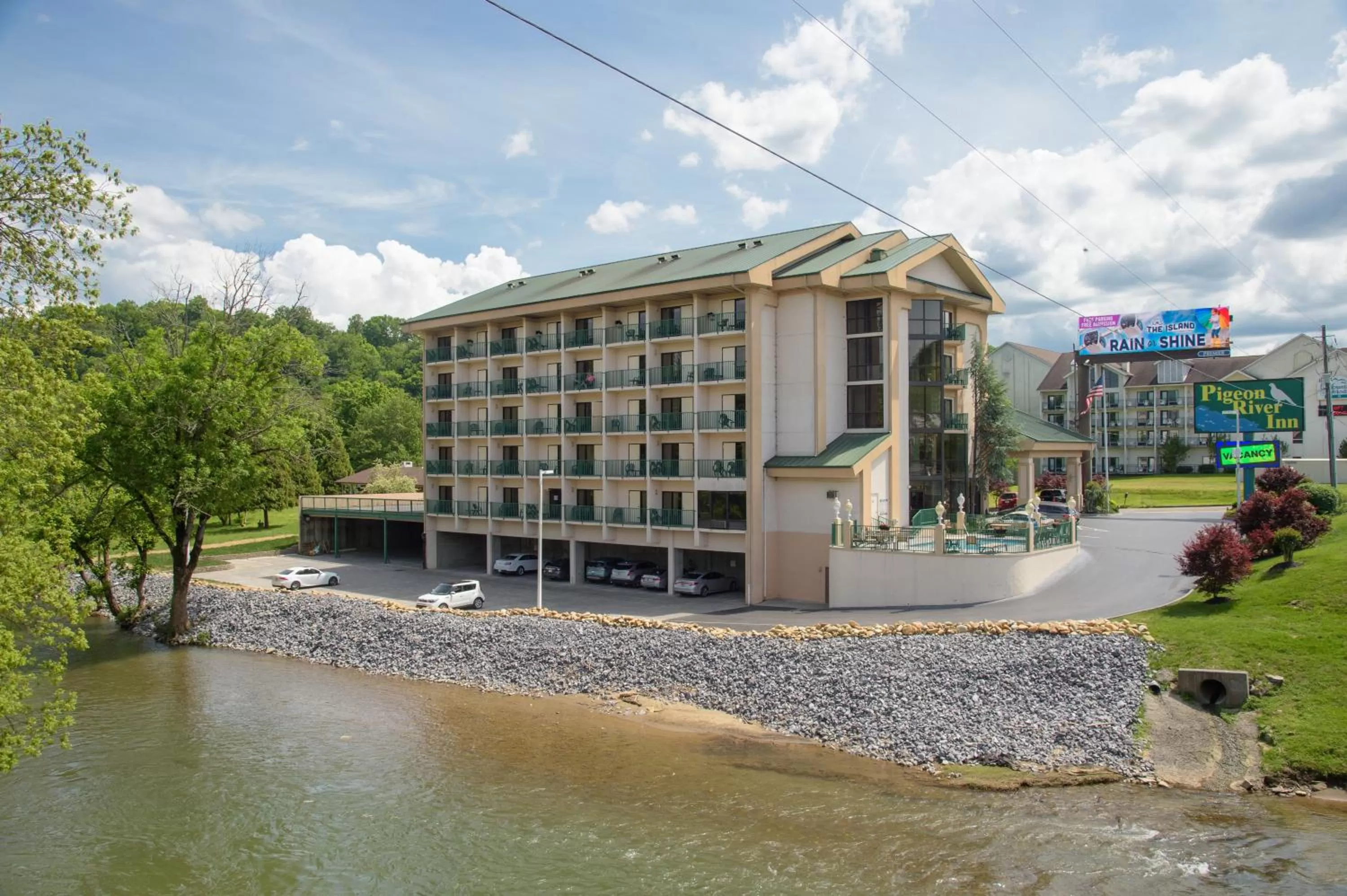 Property building in Pigeon River Inn