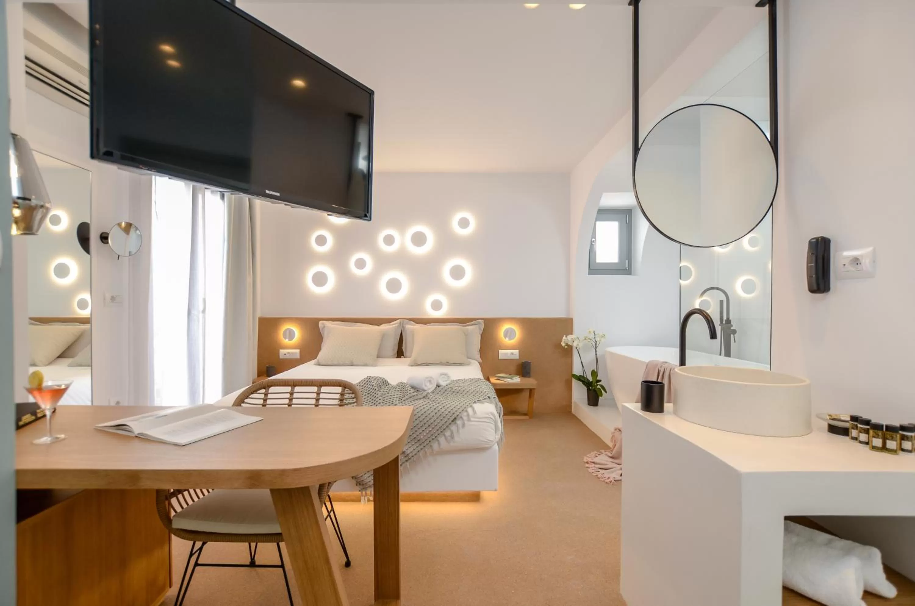 Photo of the whole room in Argo Boutique Hotel