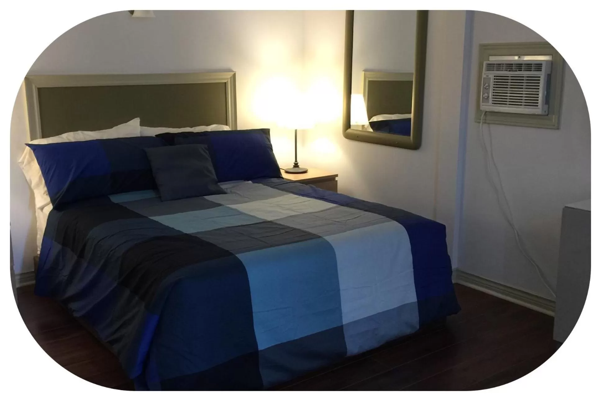 Bed in Shoreline Suites