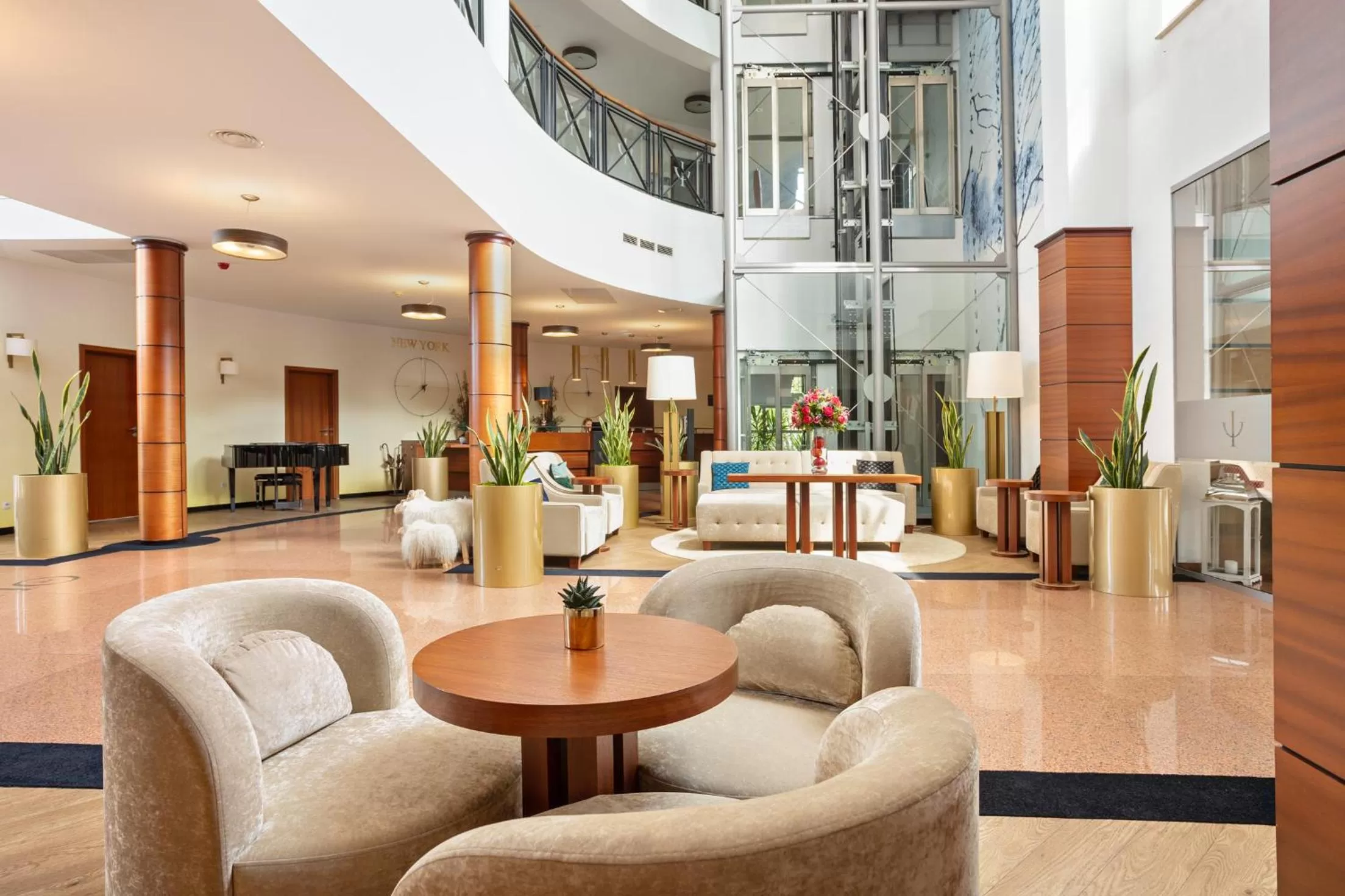 Lounge or bar in Hotel Olympic Spa & Wellness