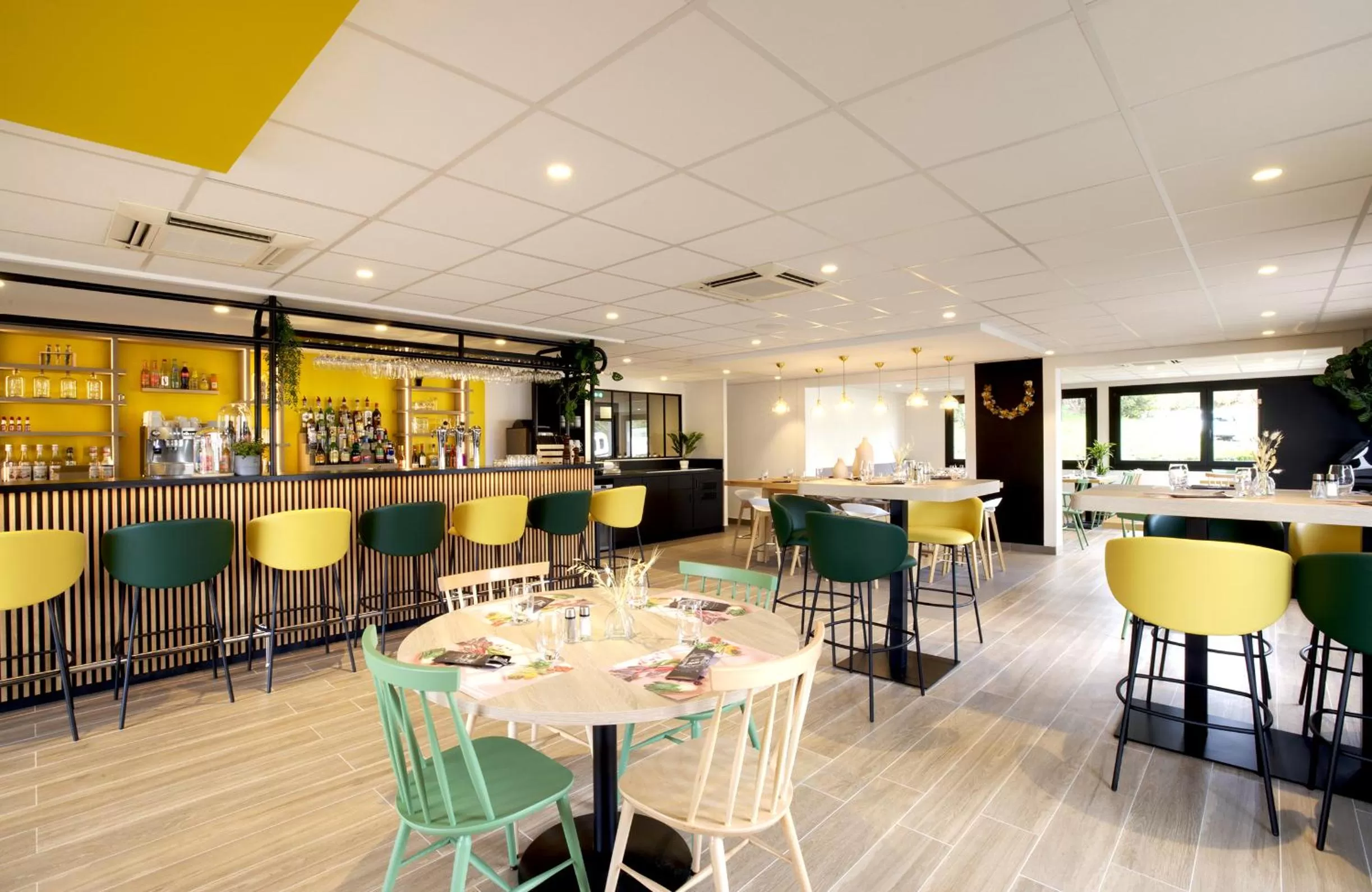 Restaurant/places to eat in Campanile Limoges Nord