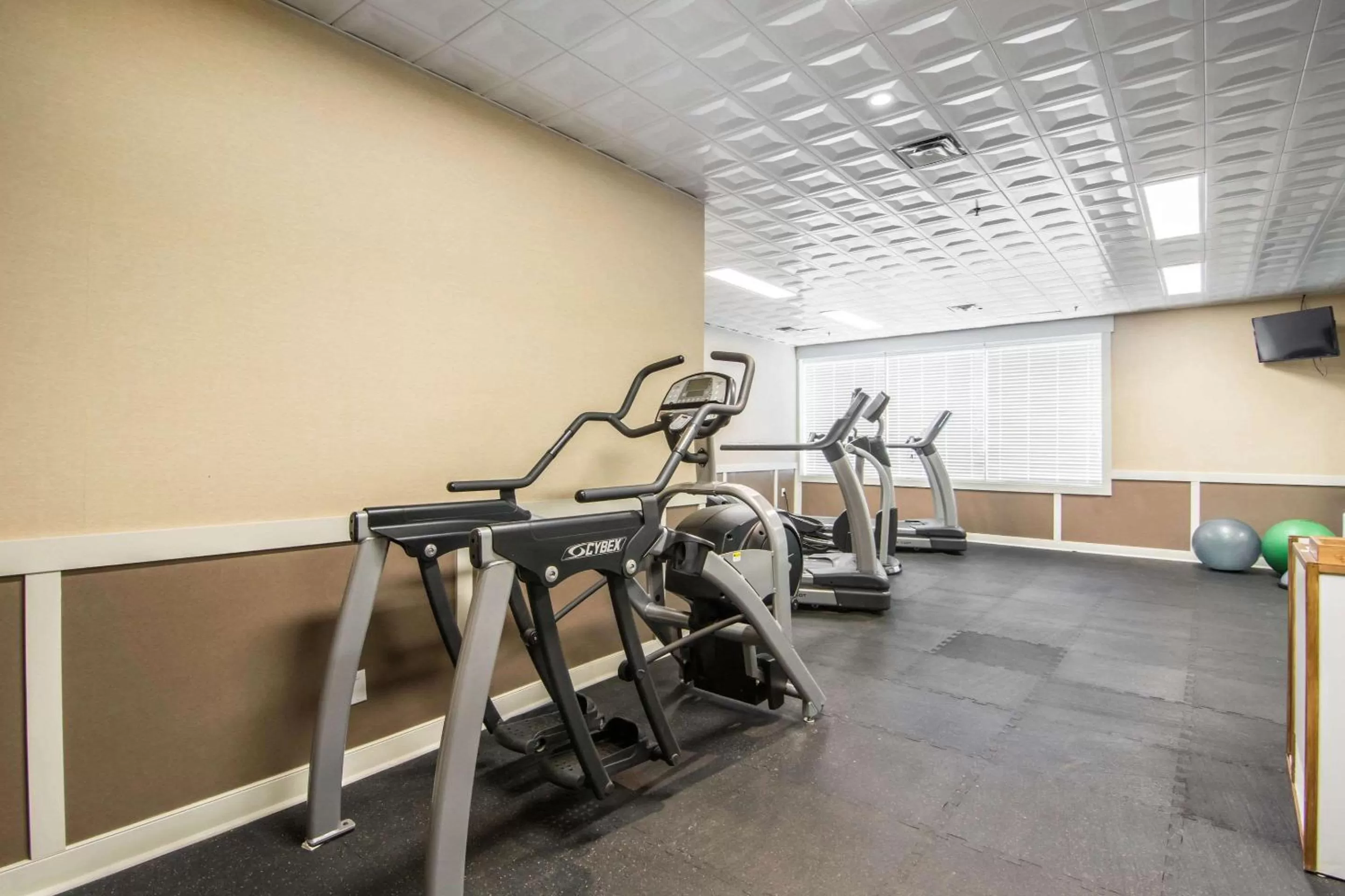 Fitness centre/facilities in Quality Hotel