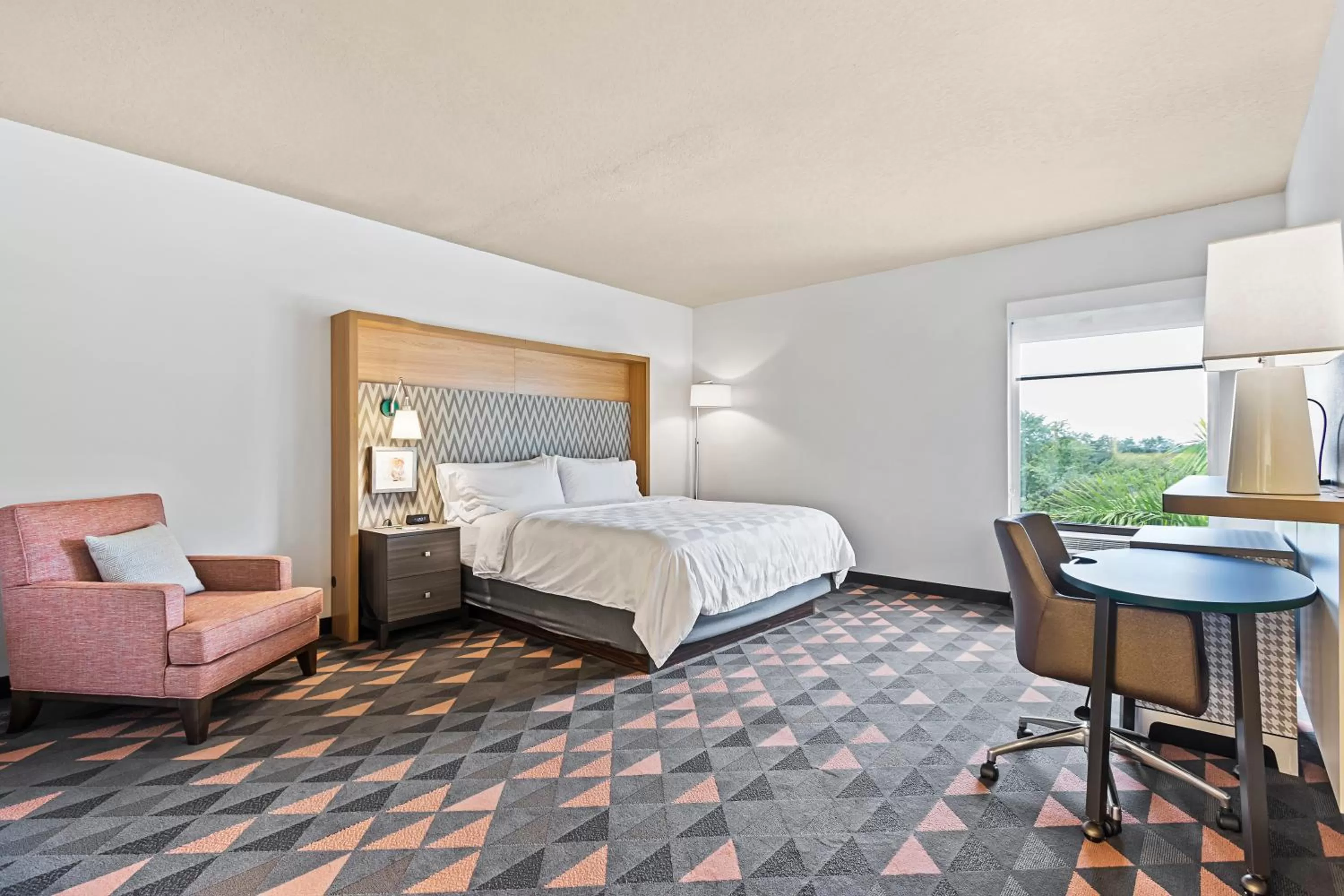 Bedroom, Bed in Holiday Inn - St. Petersburg West by IHG