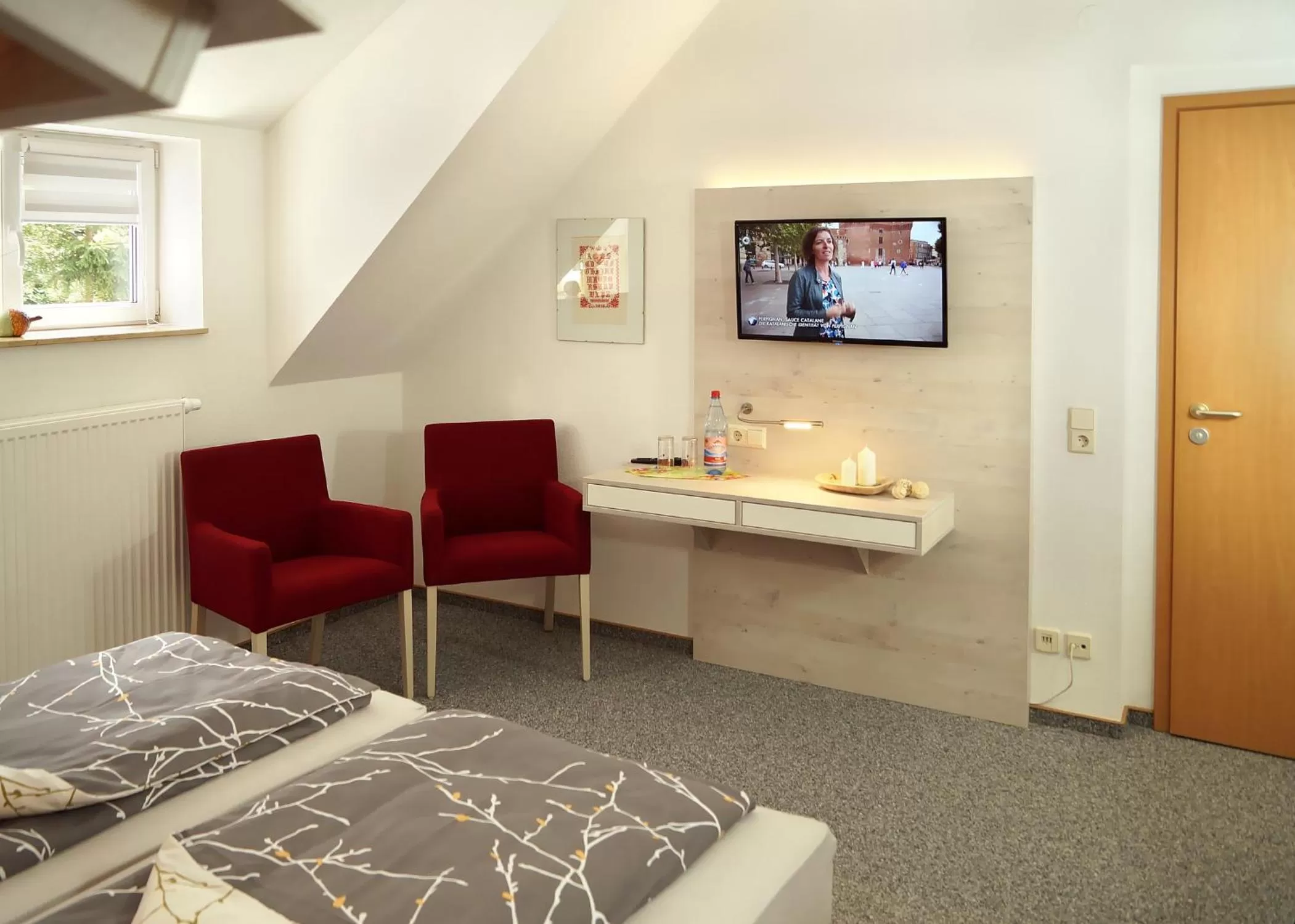 TV and multimedia, Bed in Erzgebirgshotel Misnia Bärenfels