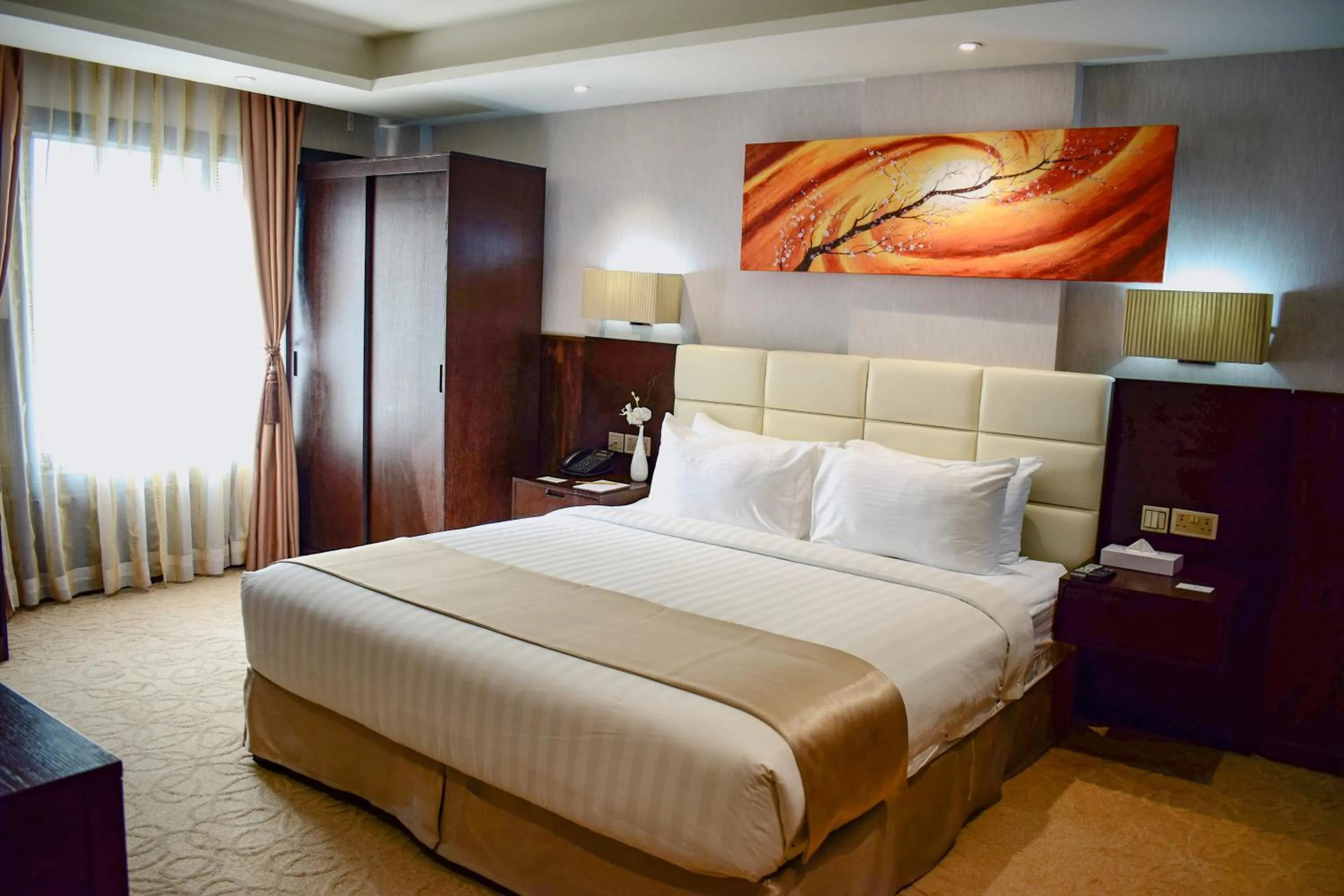 Bedroom, Bed in The Secure Inn Hotel Muscat