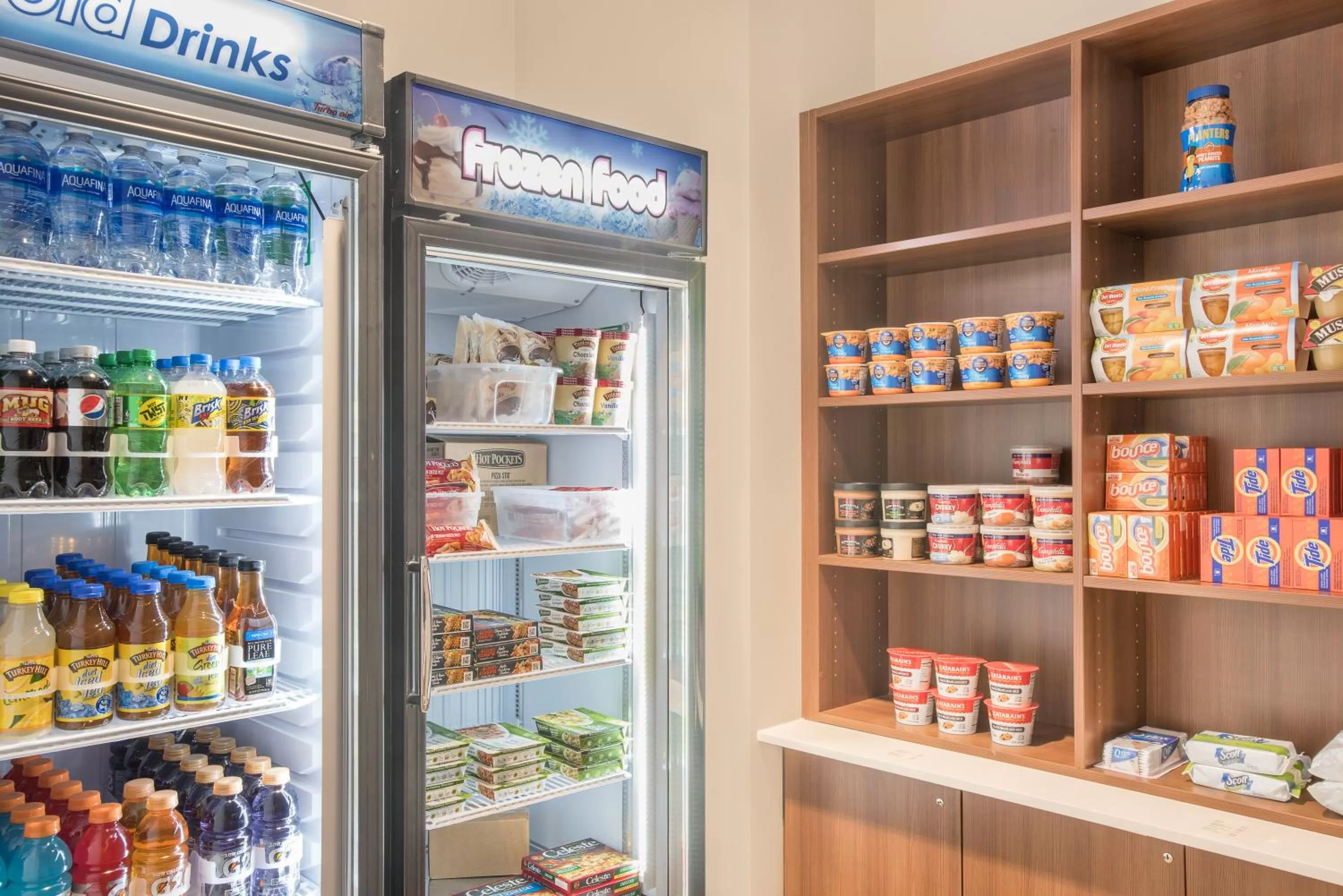 On-site shops in Microtel Inn & Suites by Wyndham Binghamton