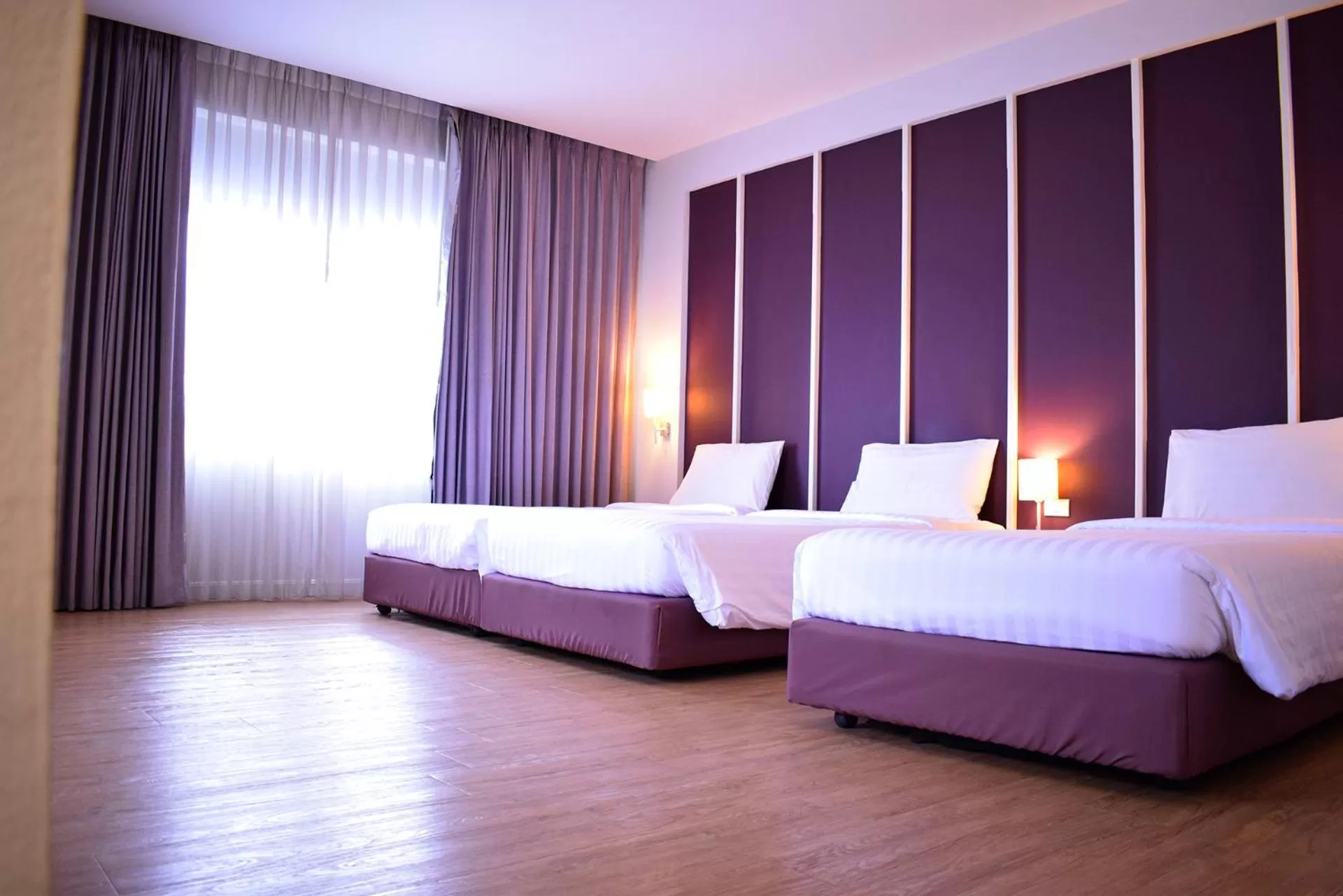 Bed in Trang Hotel Bangkok - SHA Plus