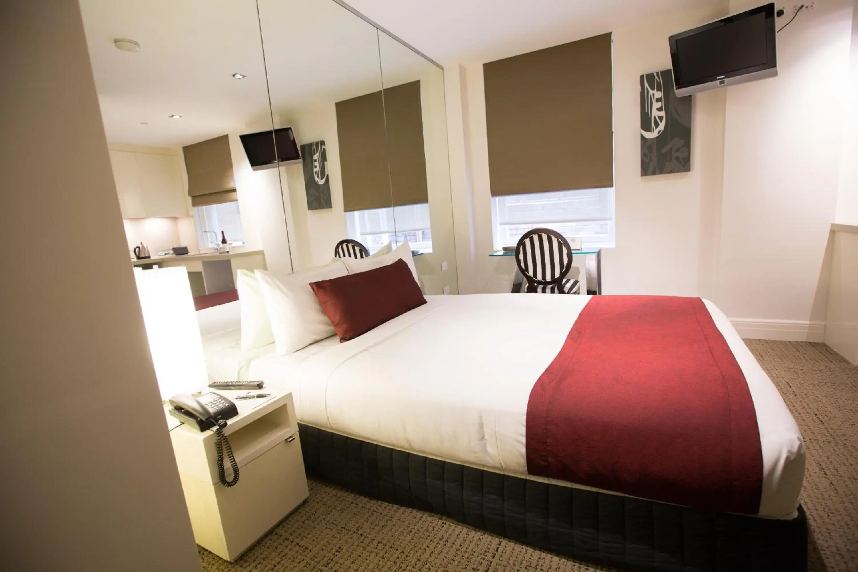 Queen Studio in Sydney Potts Point Central Apartment Hotel Official Queen Studio in Sydney Potts Point Central Apartment Hotel Official