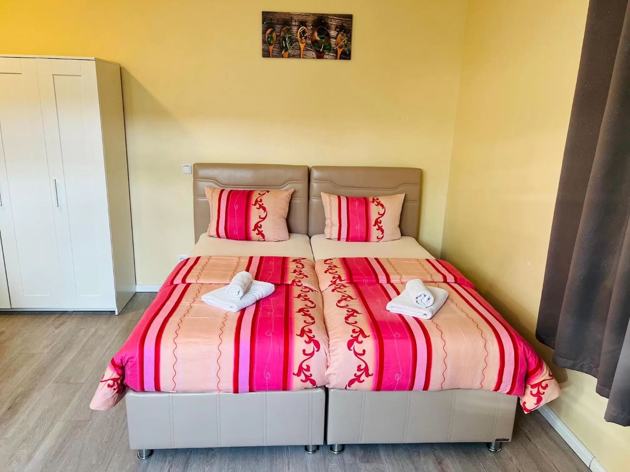 Bed in M&M Hotel - Harburg