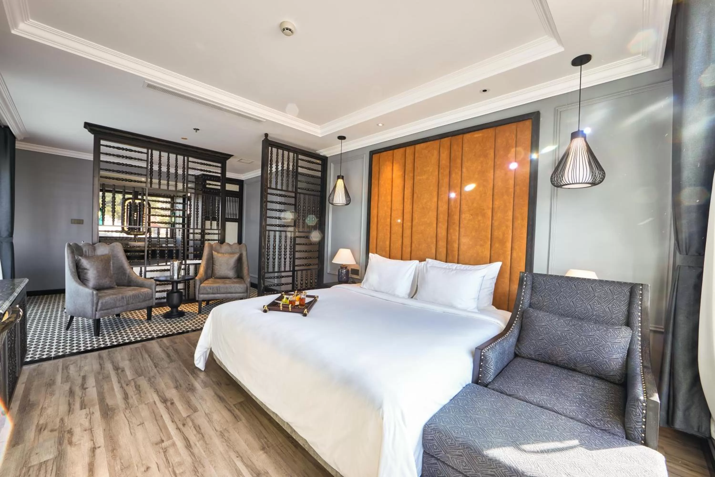 Bedroom in Hotel DMelin